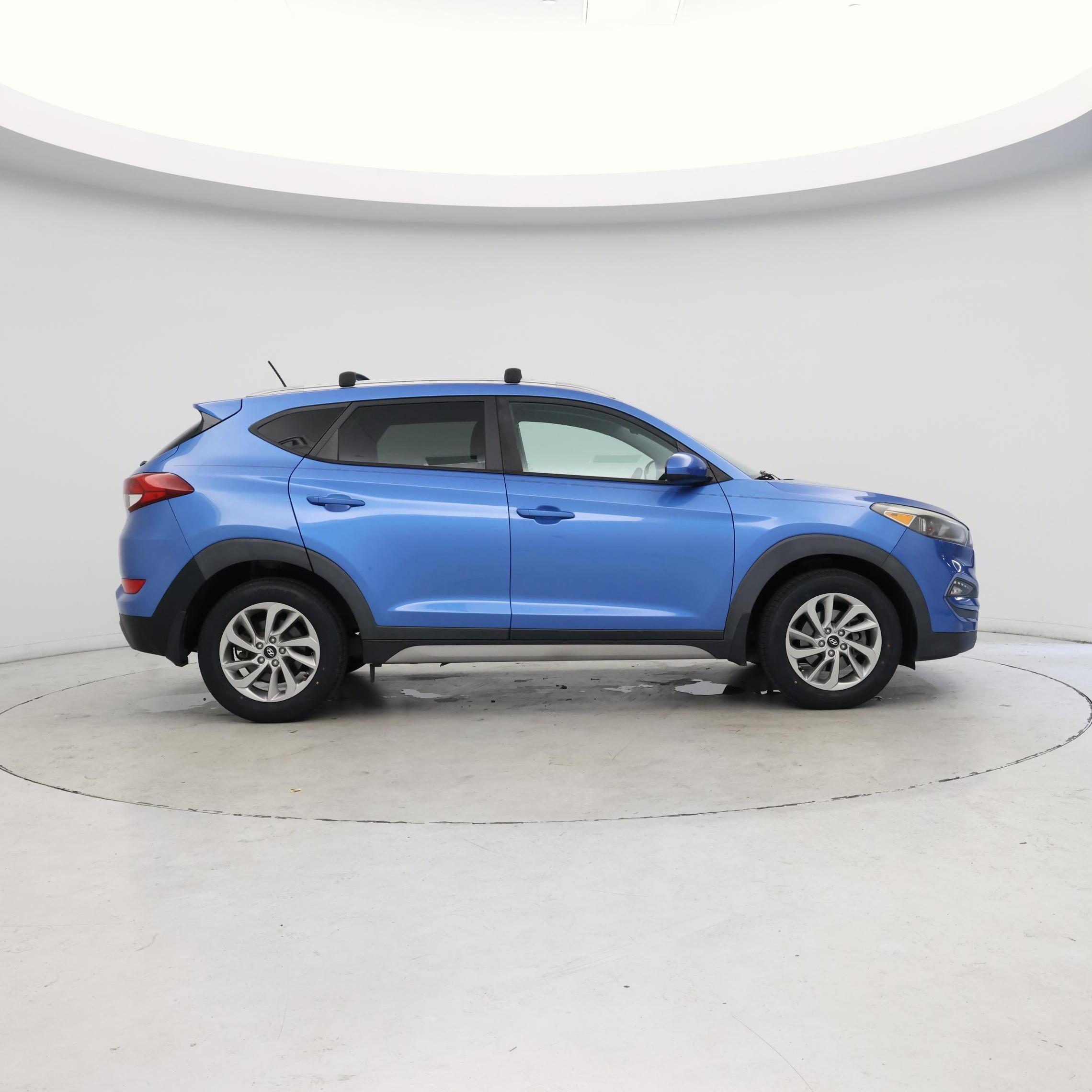 Thumbnail: 2017 Hyundai Tucson - 7