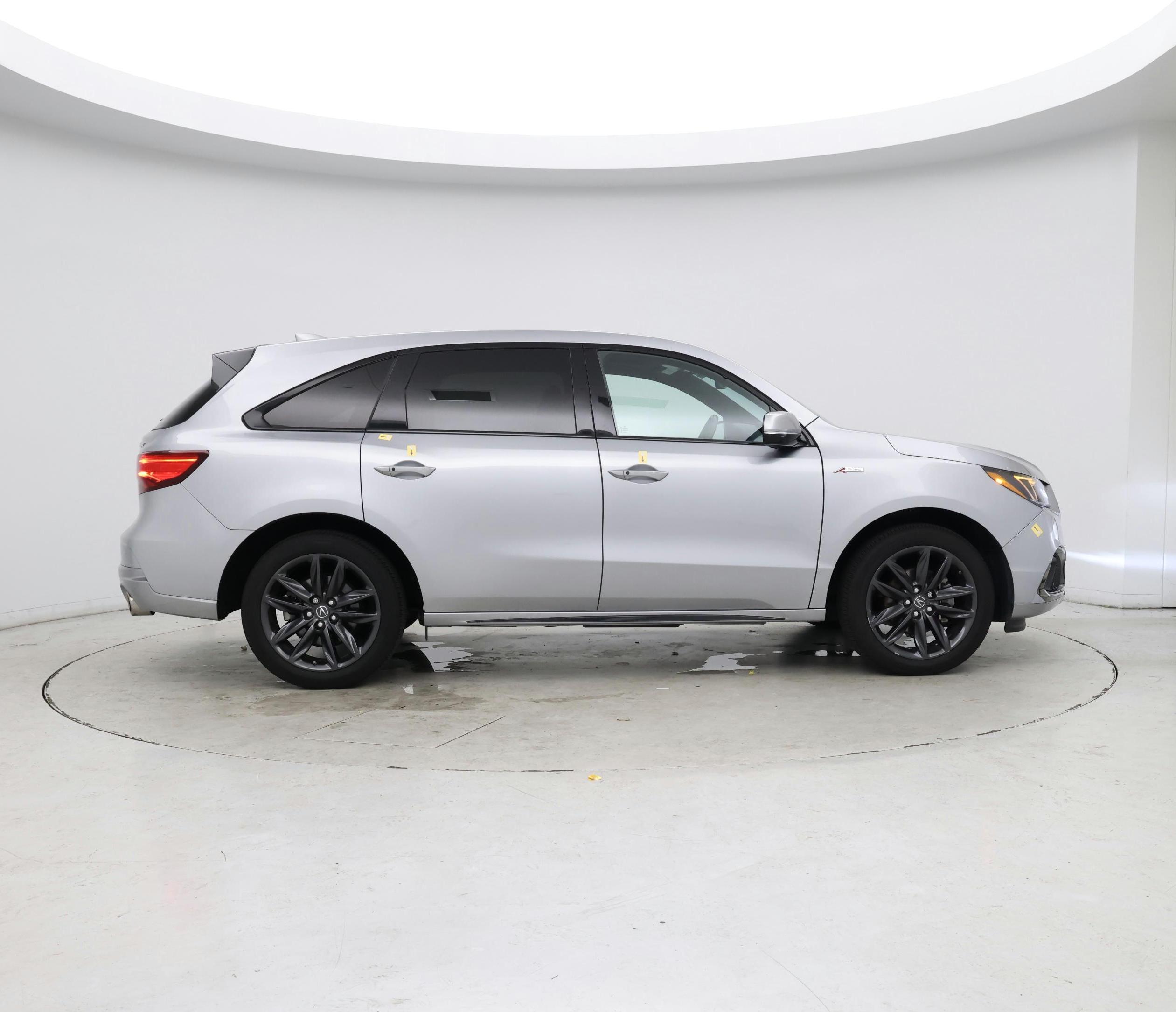 Thumbnail: 2020 Acura MDX - 7