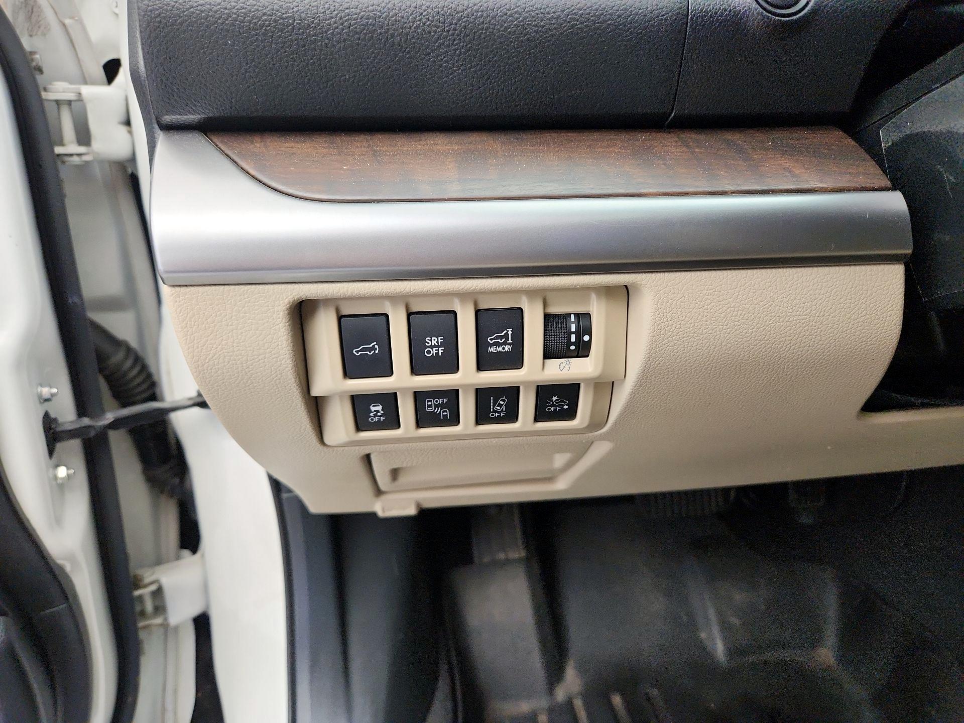 Thumbnail: 2016 Subaru Outback - 13