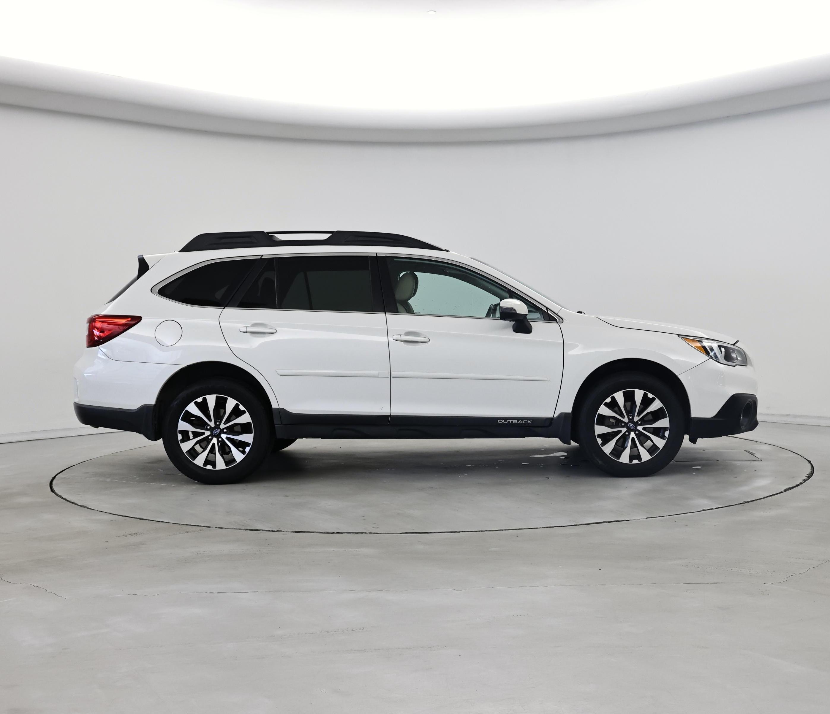 Thumbnail: 2016 Subaru Outback - 7