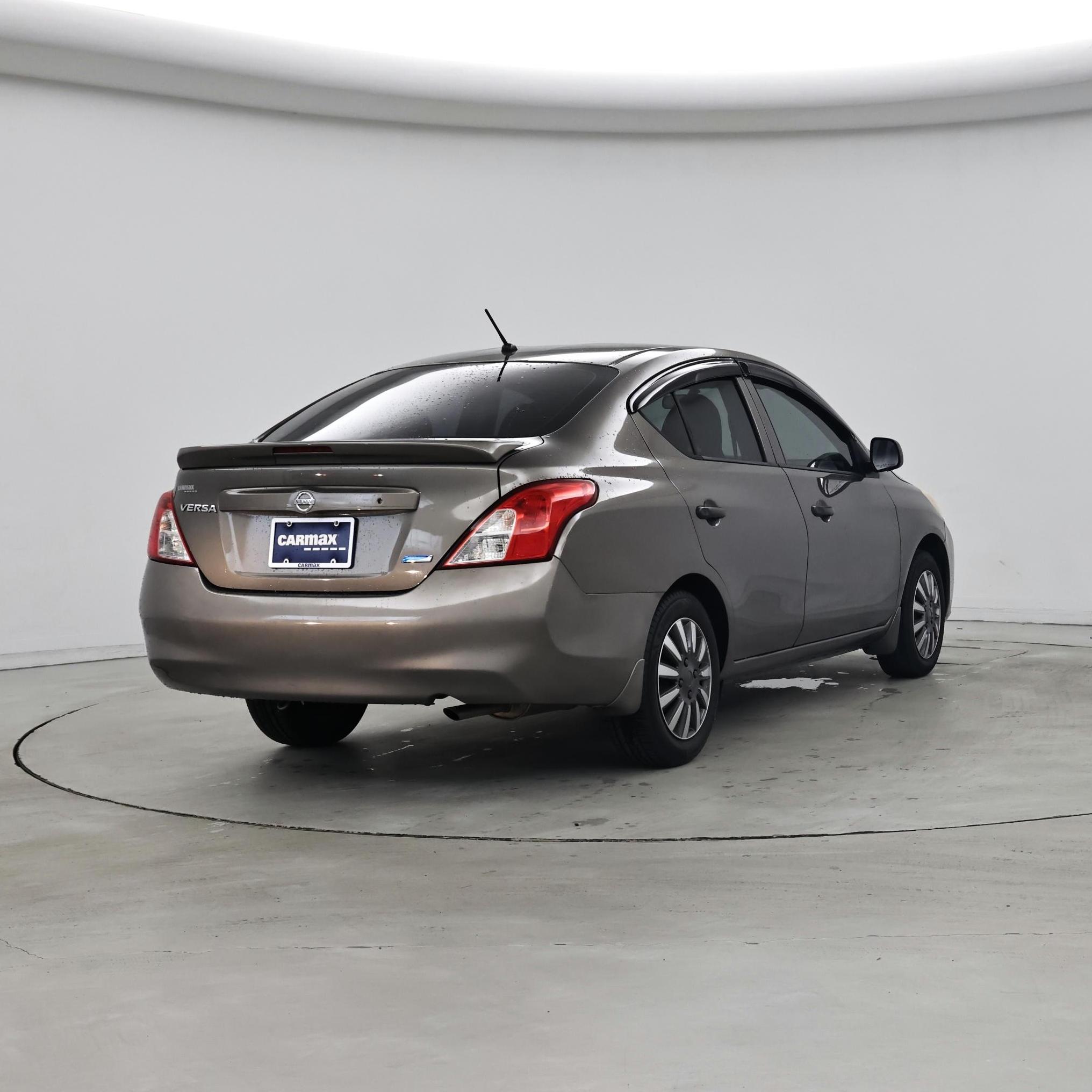 Thumbnail: 2014 Nissan Versa - 8