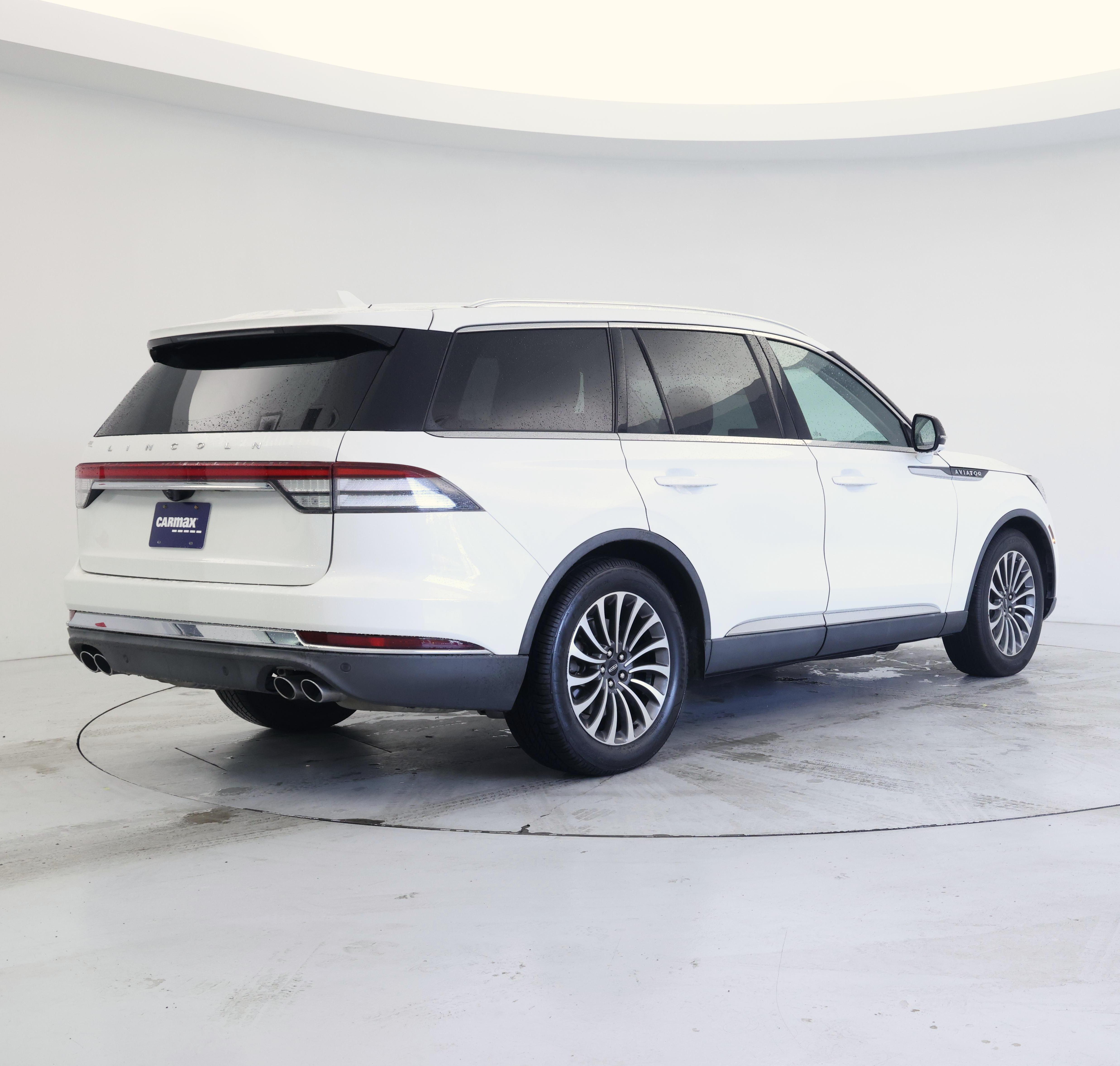 Thumbnail: 2020 Lincoln Aviator - 8