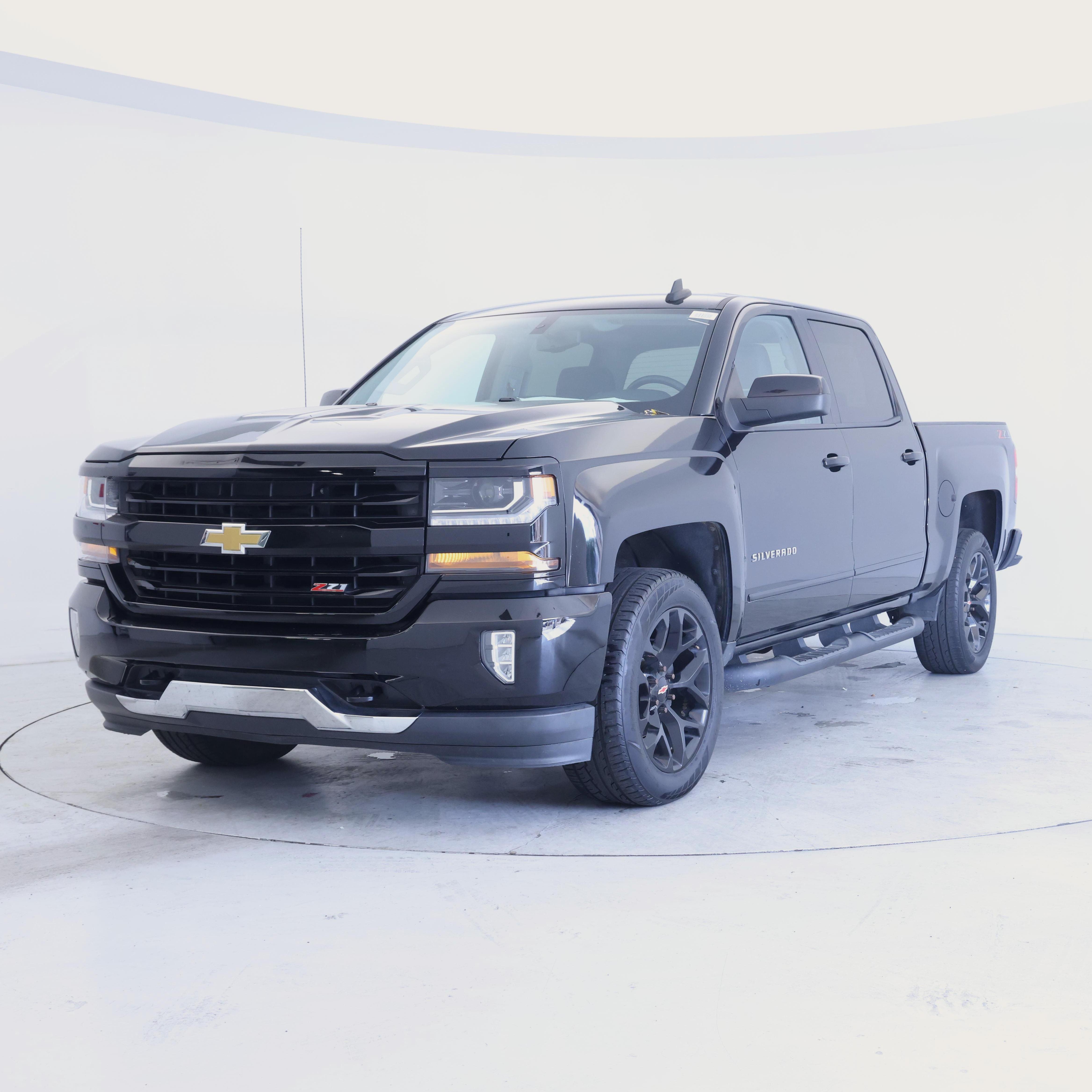Thumbnail: 2018 Chevrolet Silverado 1500 - 4