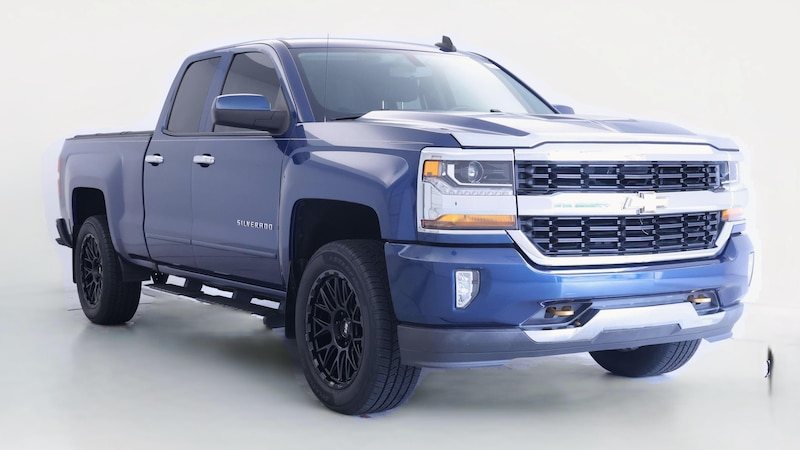 2017 Chevrolet Silverado 1500 LT Hero Image