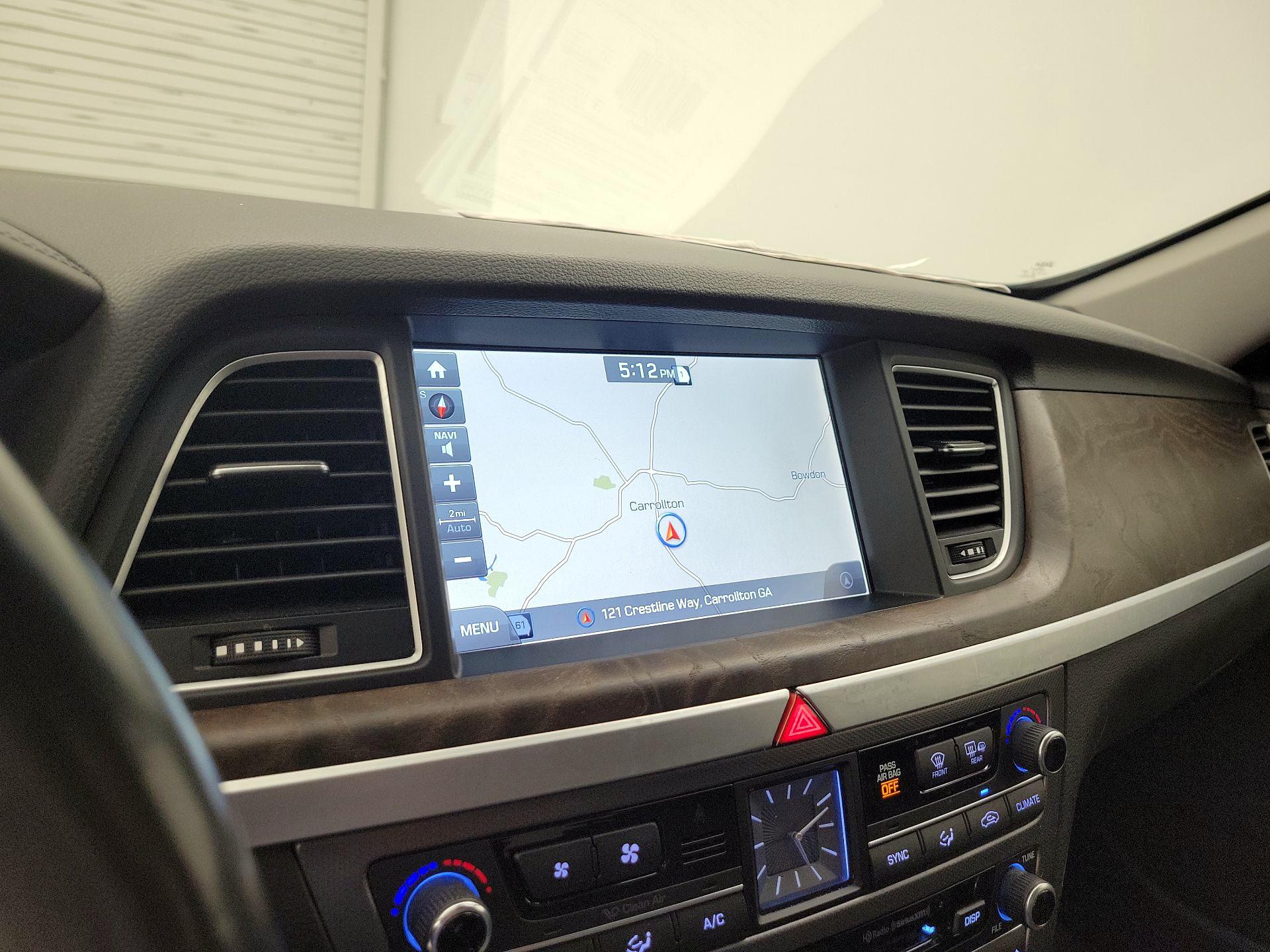 Thumbnail: 2015 Hyundai Genesis - 14