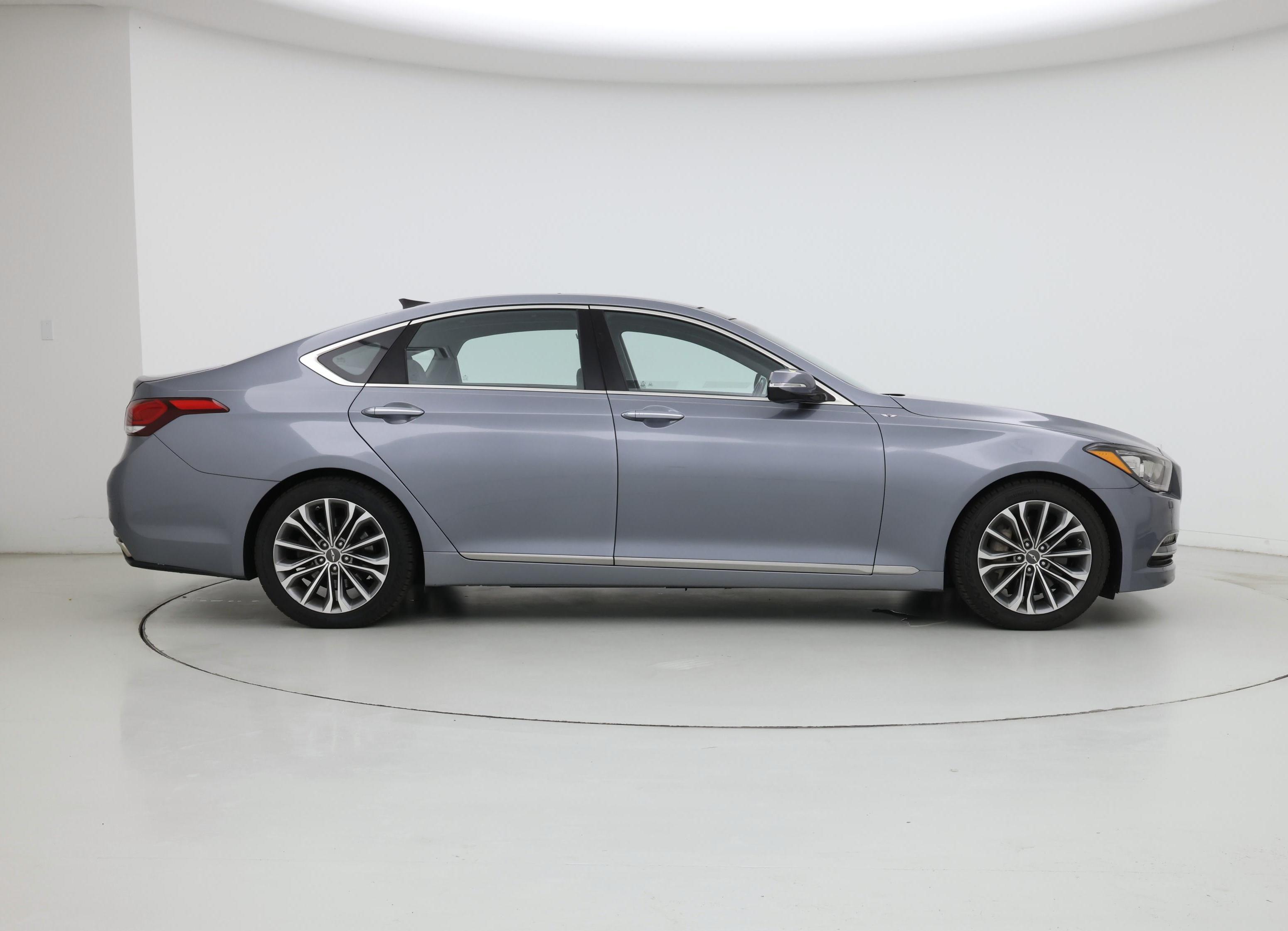 Thumbnail: 2015 Hyundai Genesis - 7