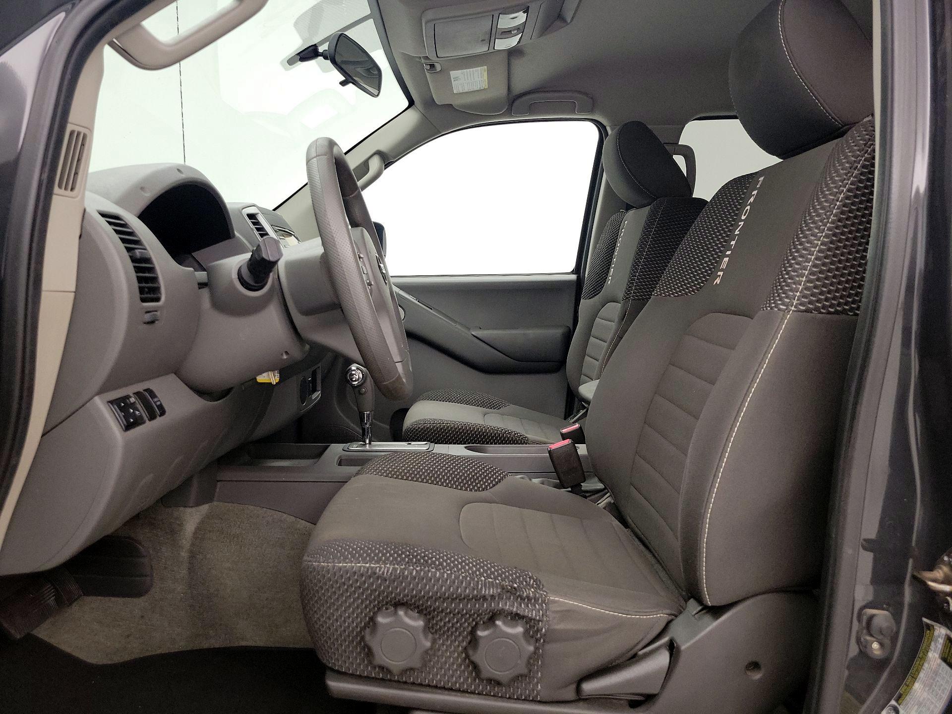 Thumbnail: 2013 Nissan Frontier - 11