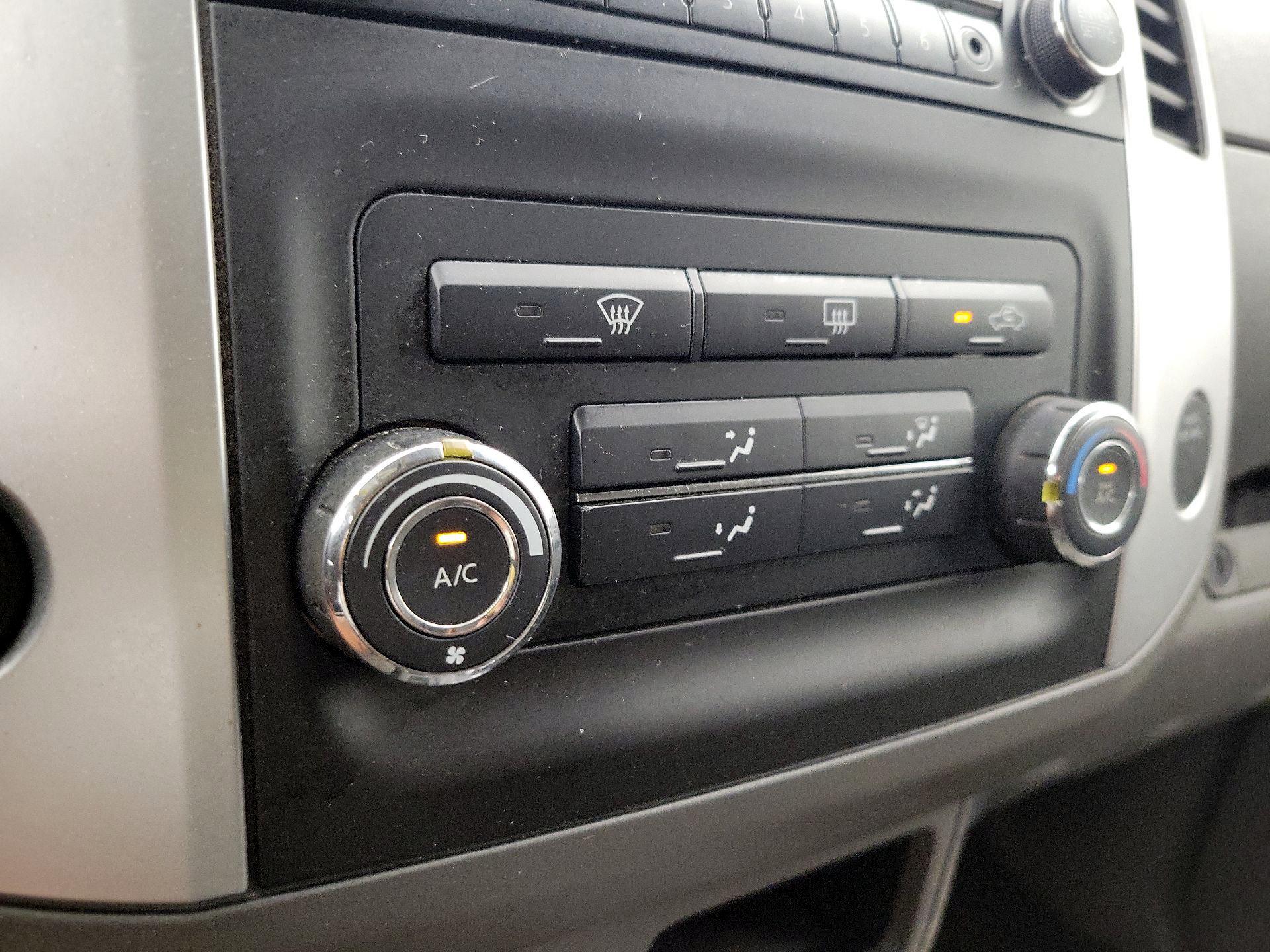 Thumbnail: 2013 Nissan Frontier - 15