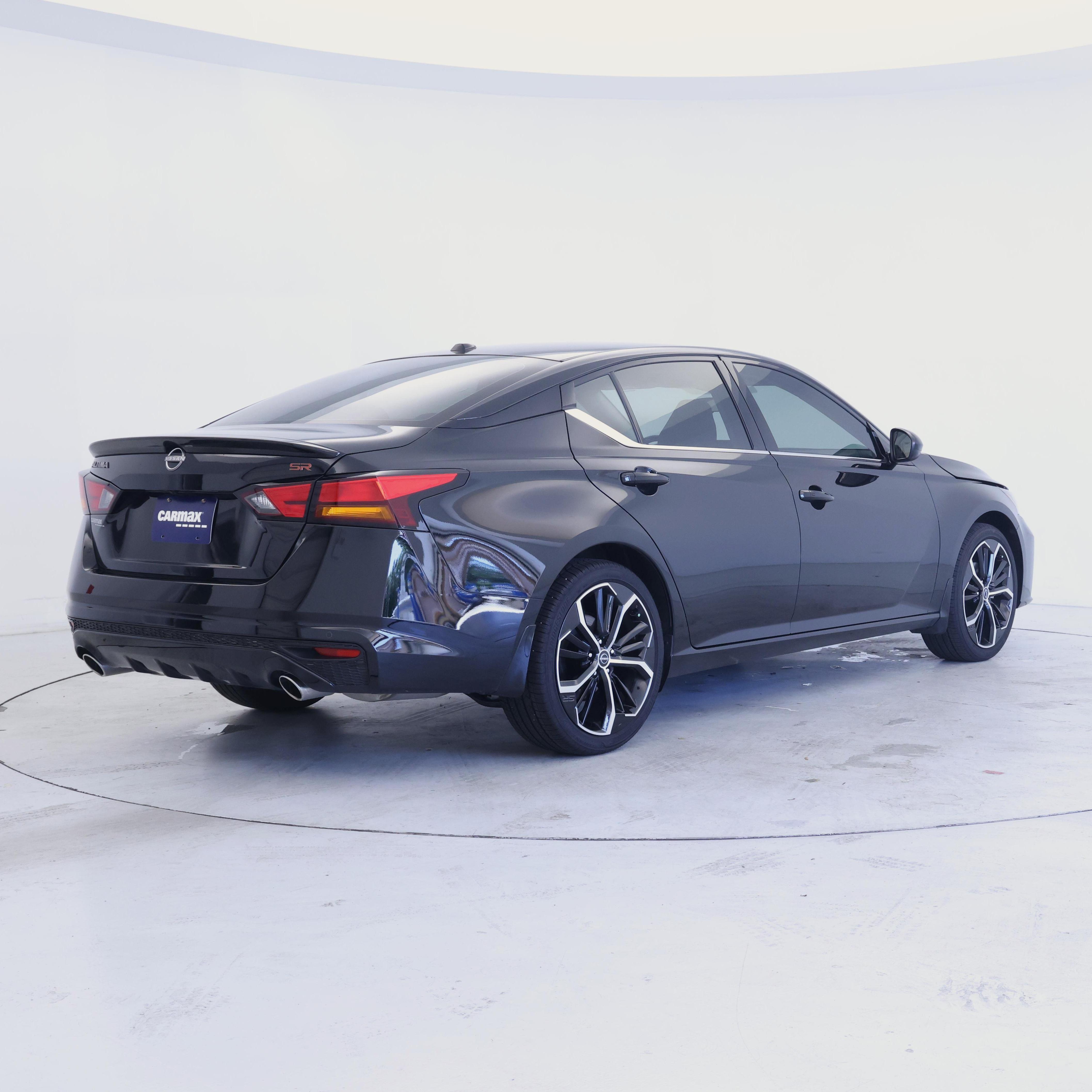 Thumbnail: 2025 Nissan Altima - 8