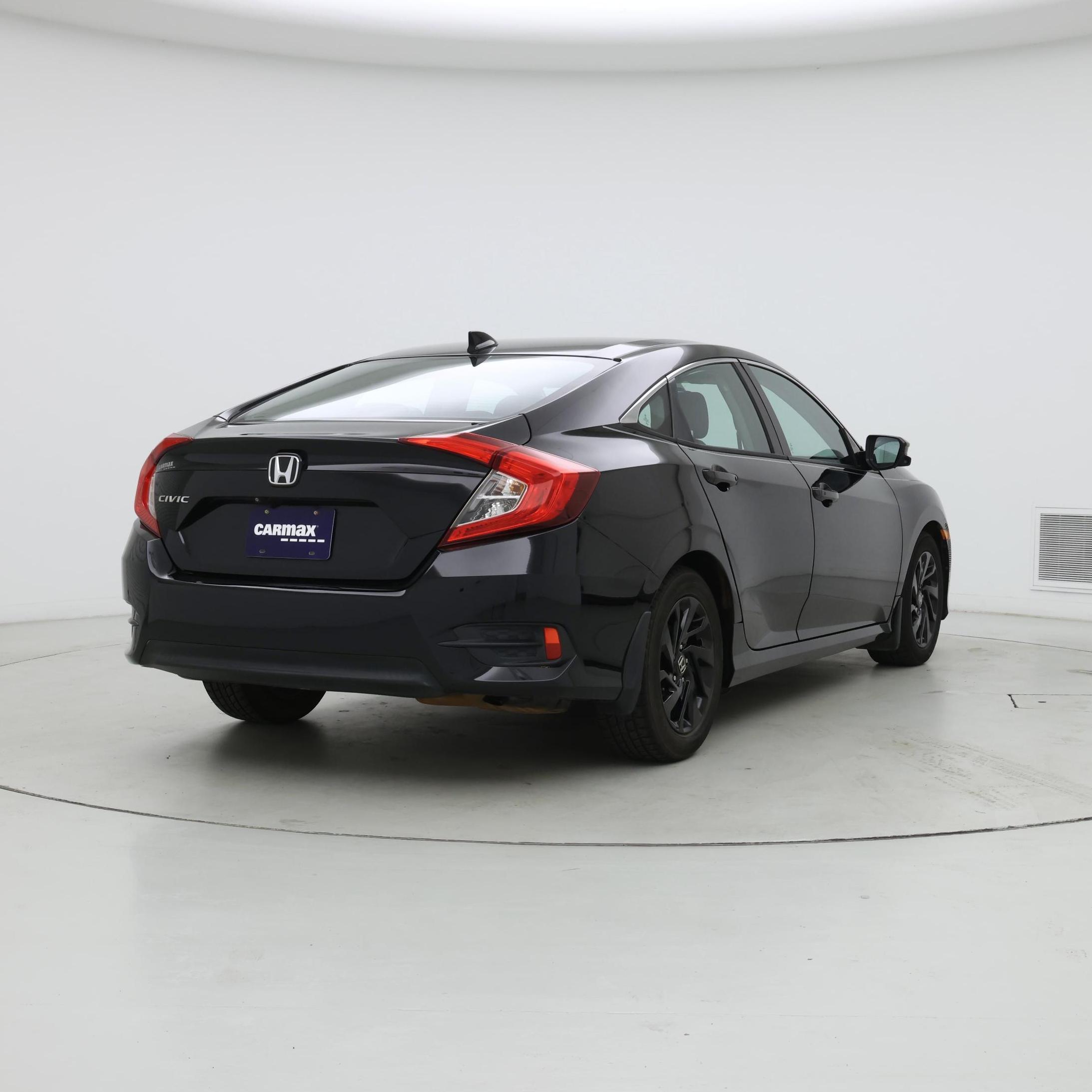 Thumbnail: 2017 Honda Civic - 8