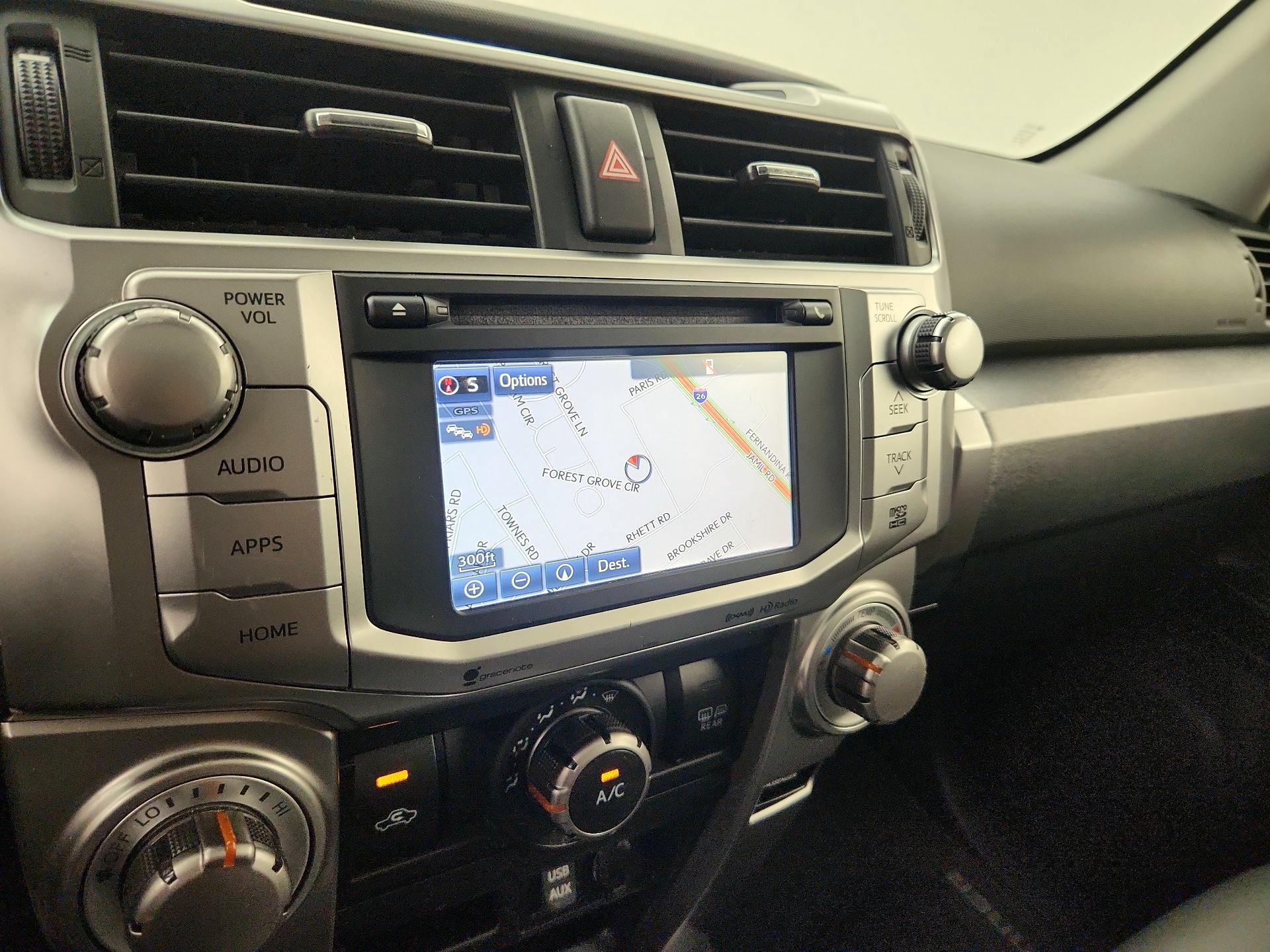 Thumbnail: 2016 Toyota 4Runner - 14