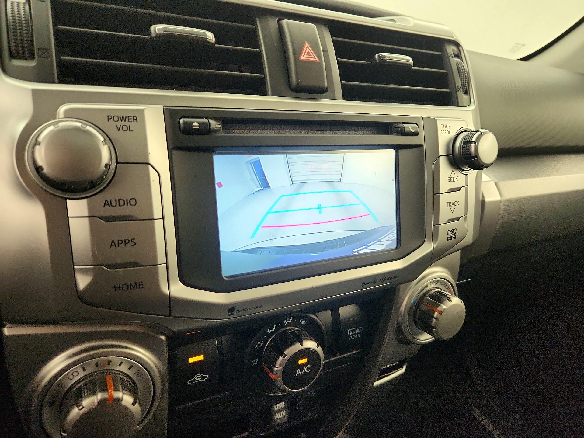 Thumbnail: 2016 Toyota 4Runner - 15