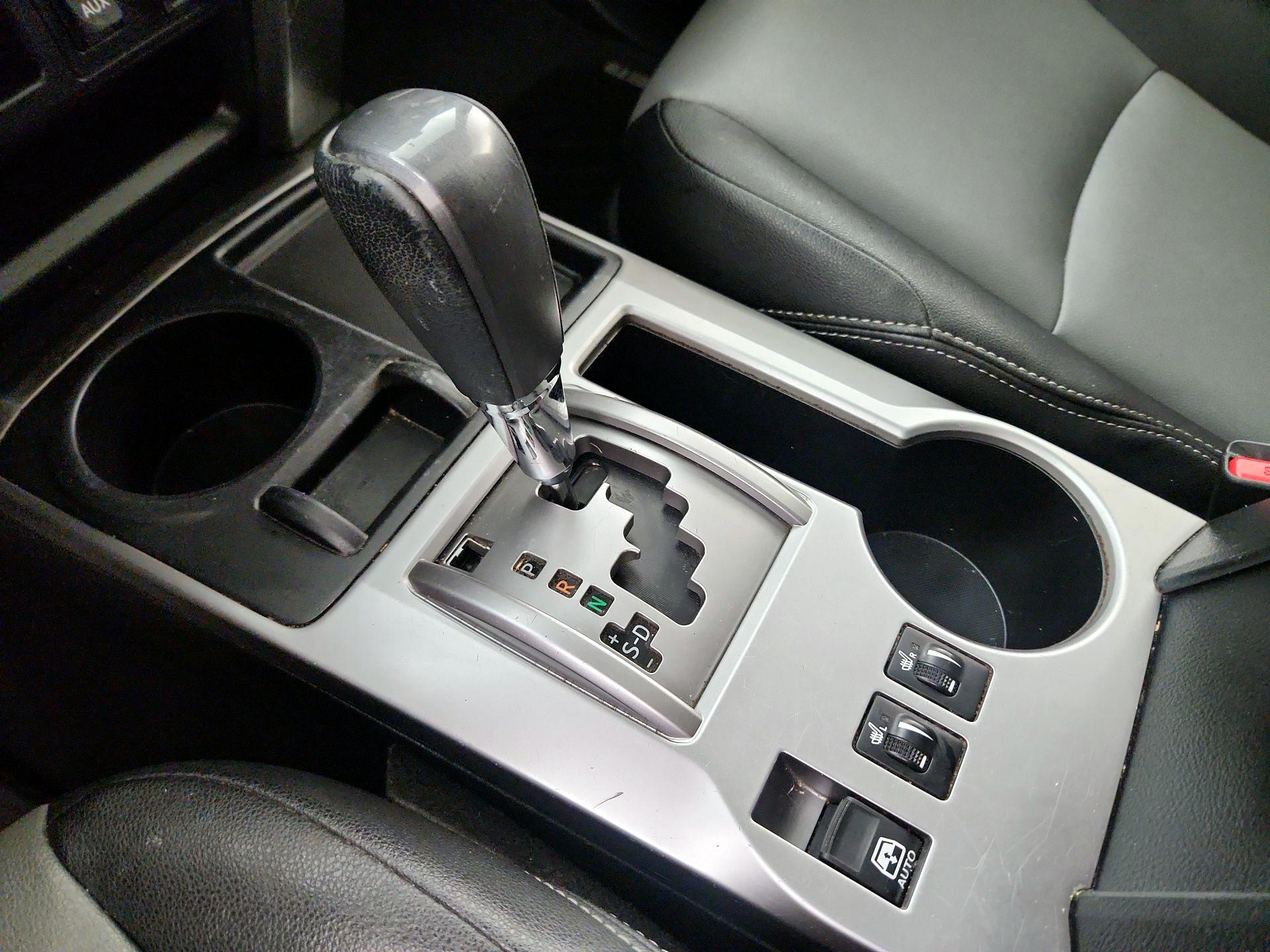 Thumbnail: 2016 Toyota 4Runner - 18