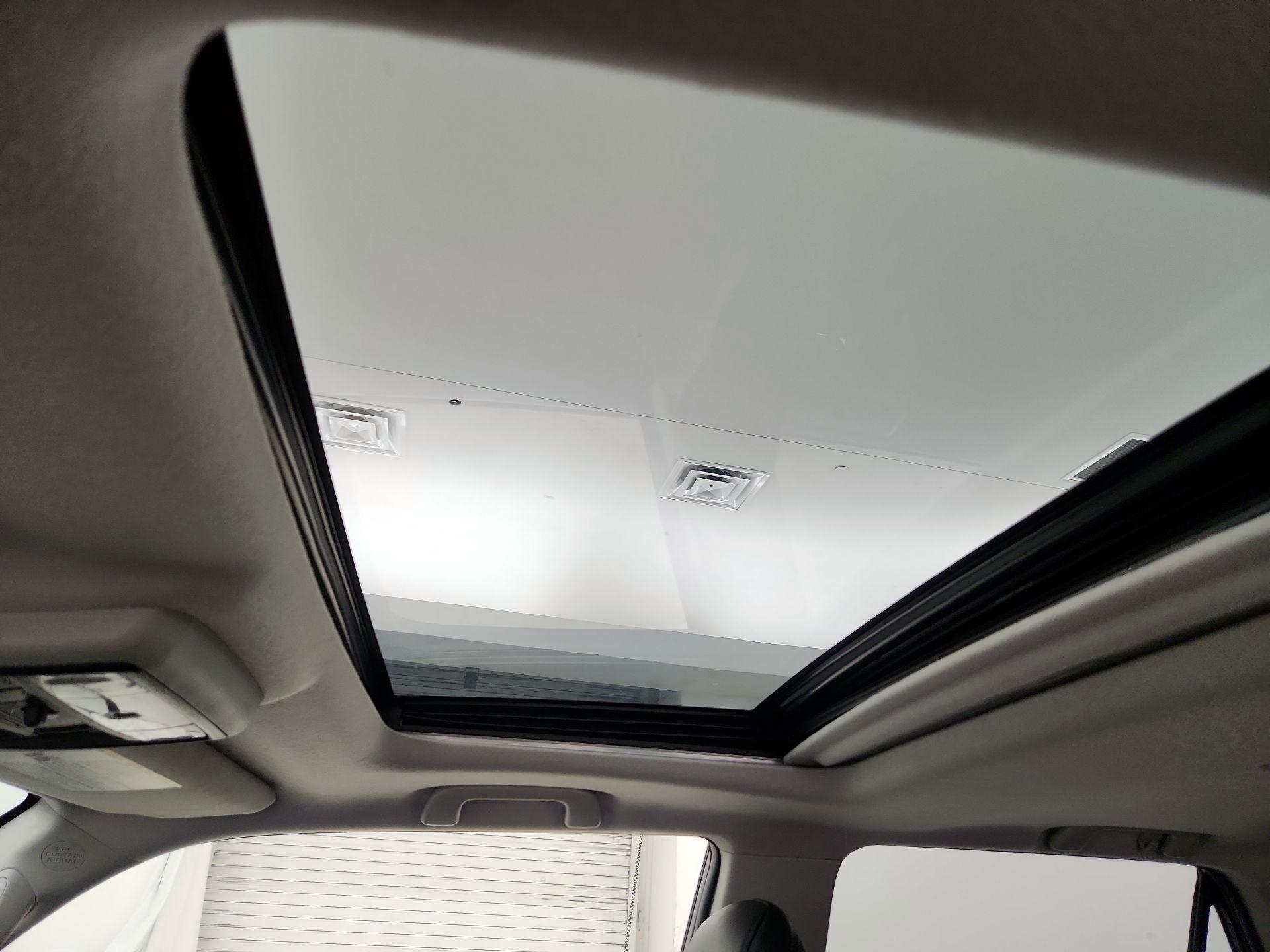 Thumbnail: 2016 Toyota 4Runner - 20