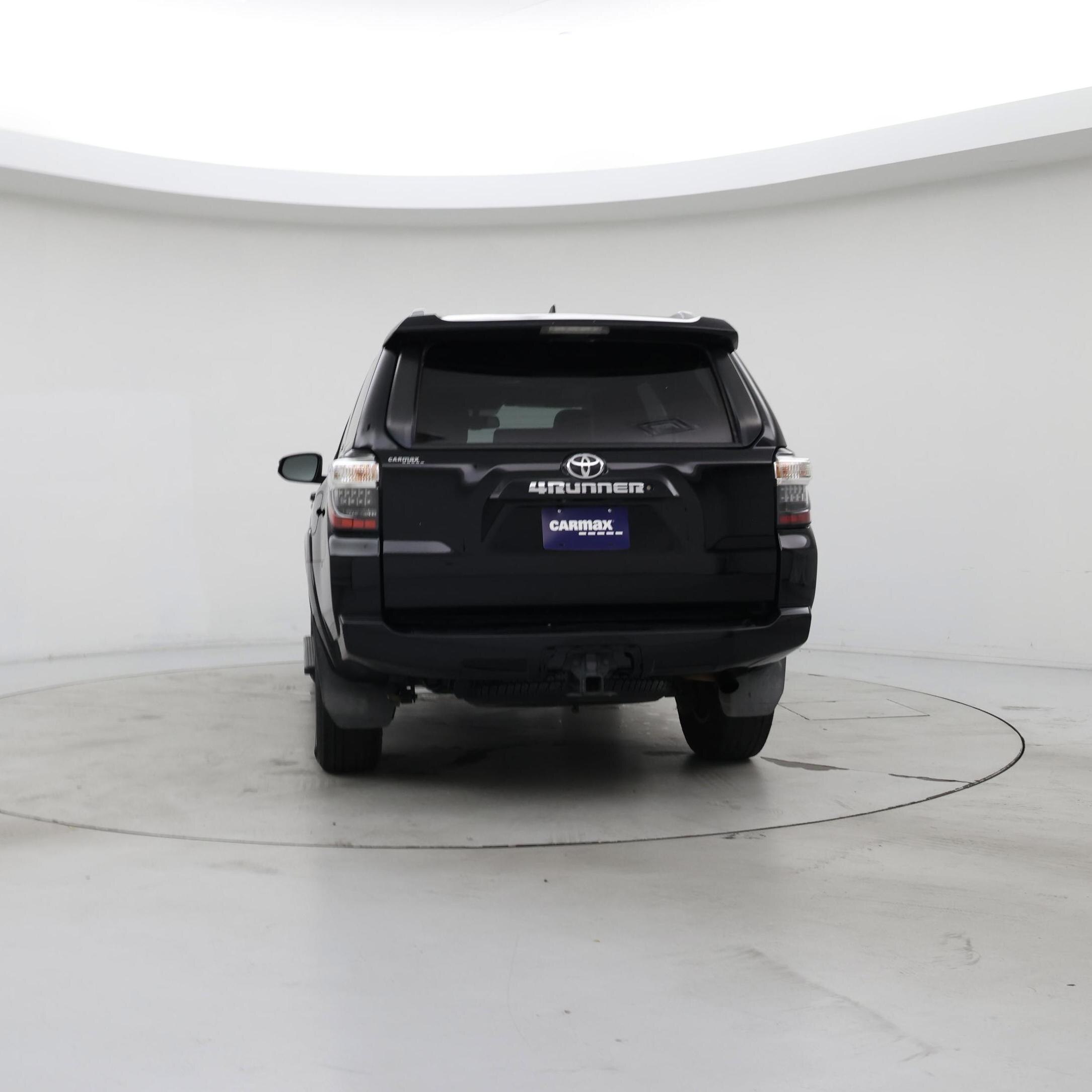 Thumbnail: 2016 Toyota 4Runner - 6