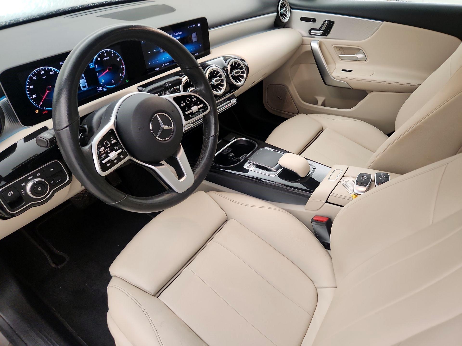 Thumbnail: 2020 Mercedes-Benz A-Class - 11