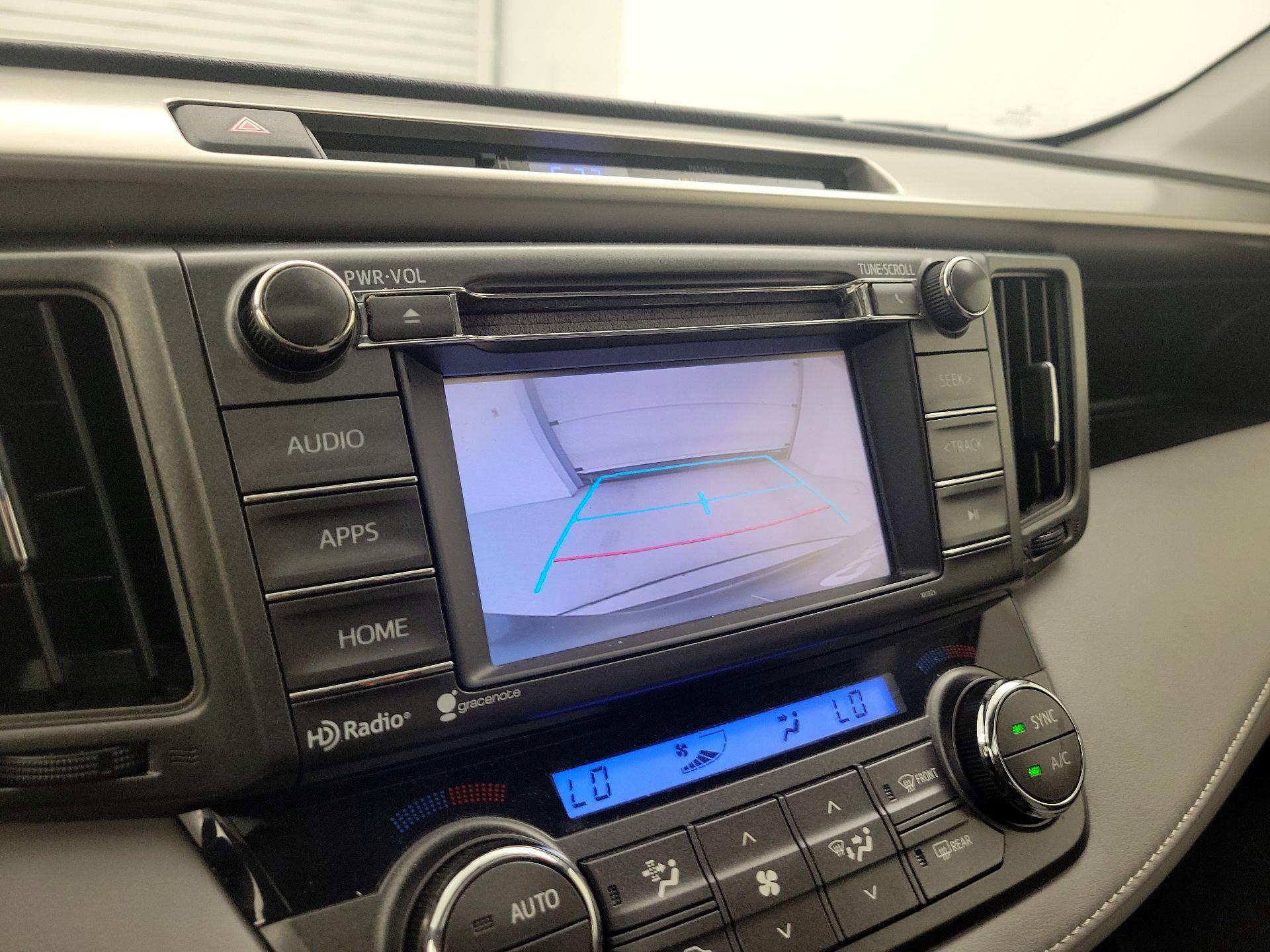 Thumbnail: 2015 Toyota RAV4 - 14