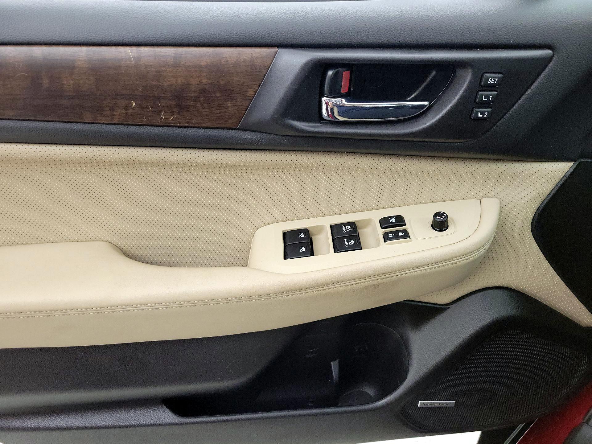 Thumbnail: 2016 Subaru Outback - 12