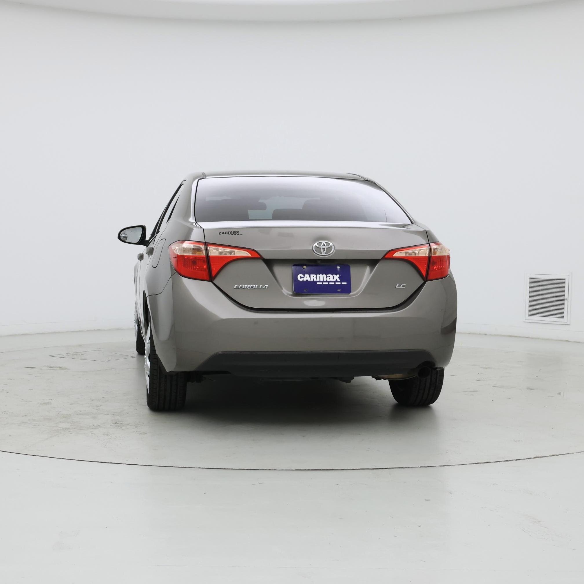 Thumbnail: 2017 Toyota Corolla - 6
