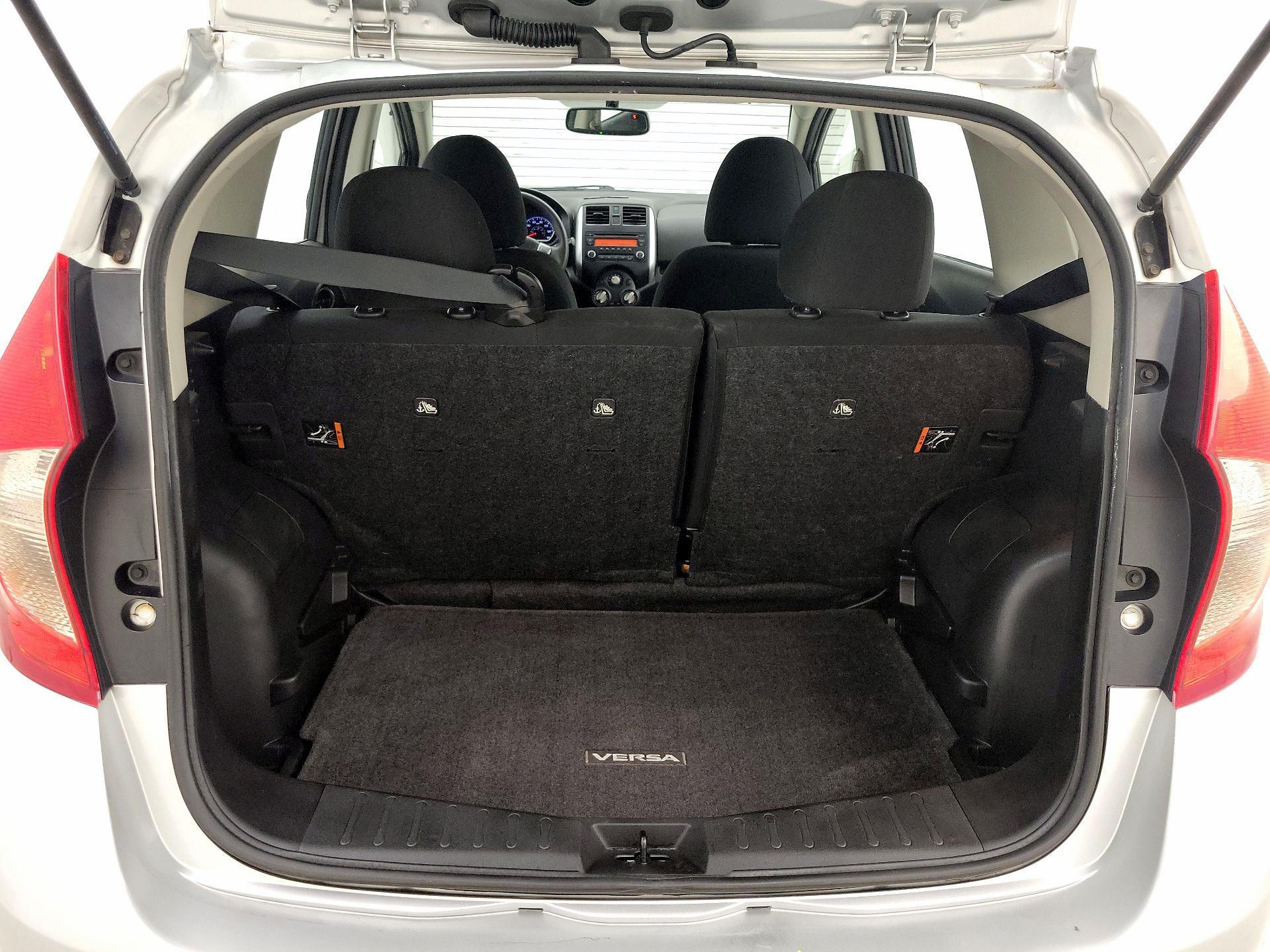Thumbnail: 2014 Nissan Versa Note - 19