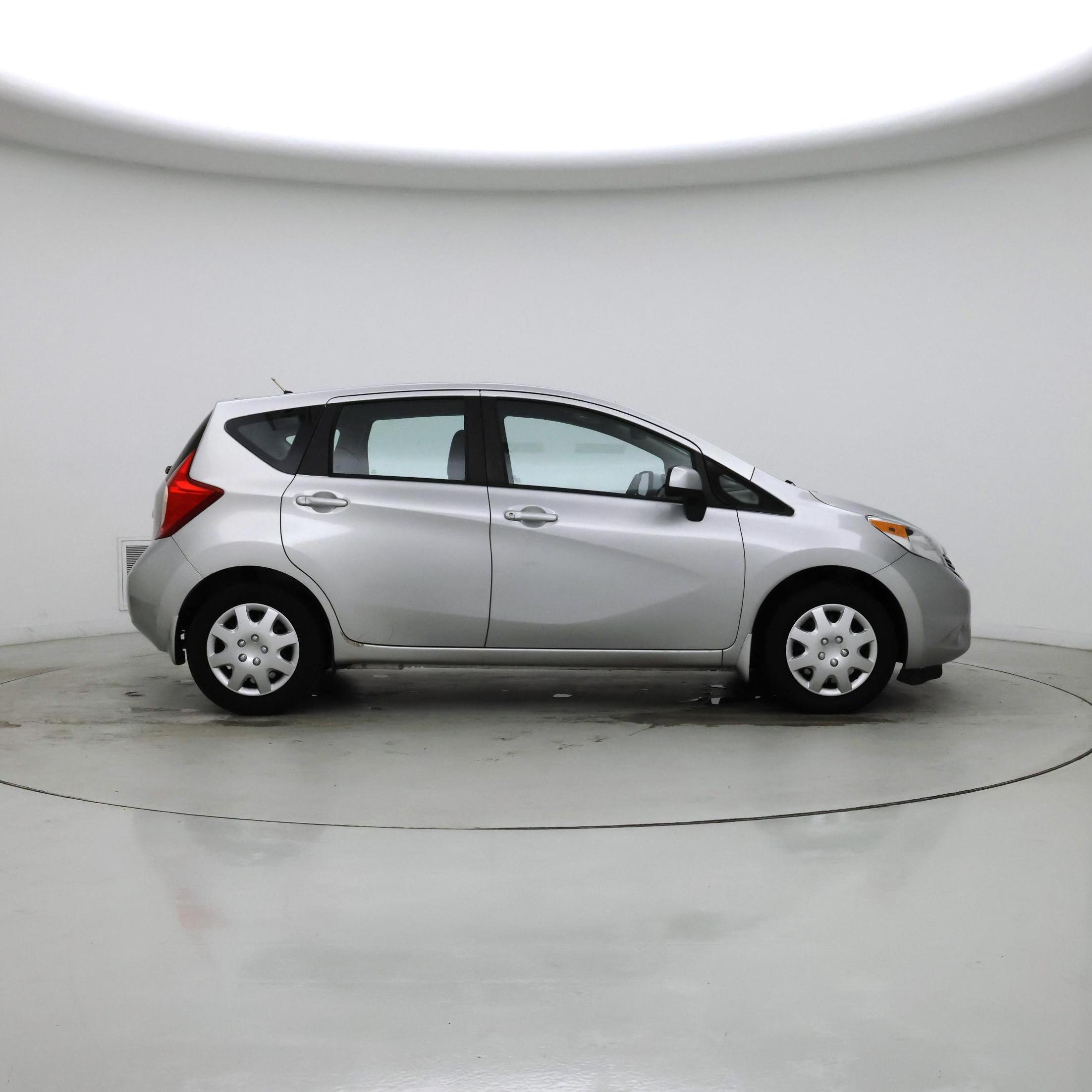 Thumbnail: 2014 Nissan Versa Note - 7