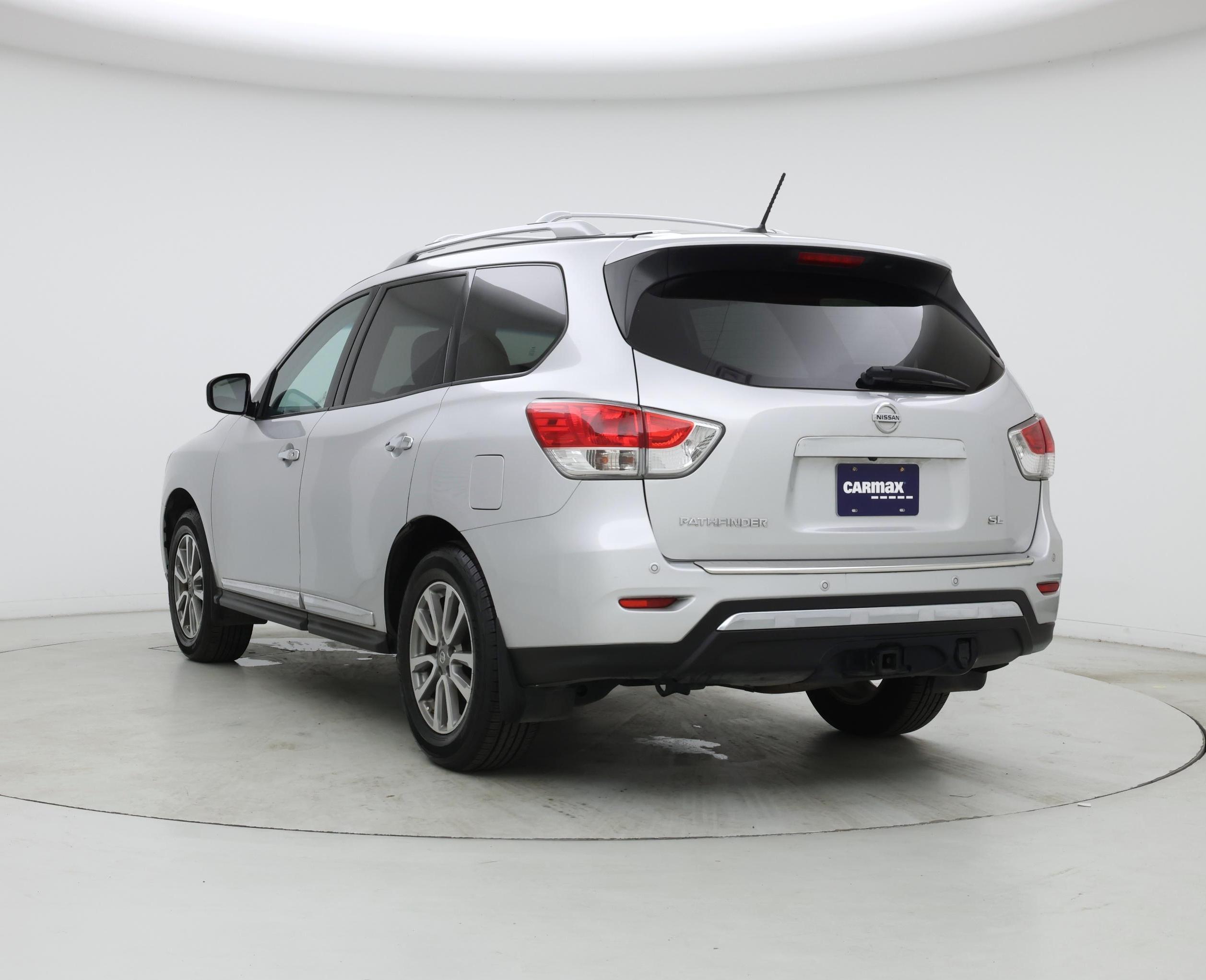 Thumbnail: 2013 Nissan Pathfinder - 2