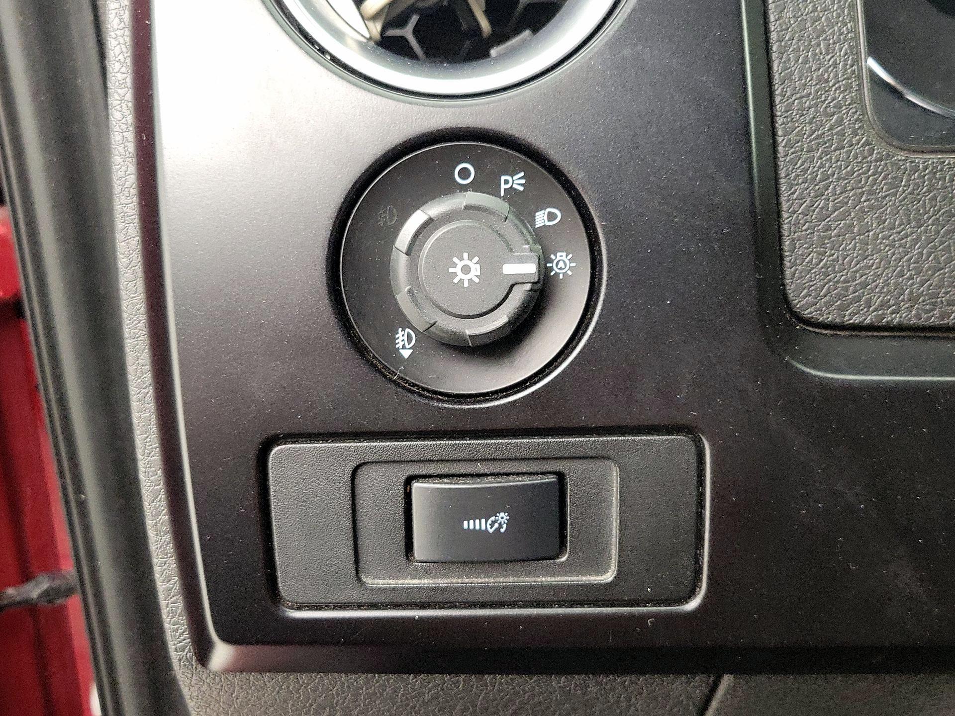 Thumbnail: 2014 Ford F-150 - 13