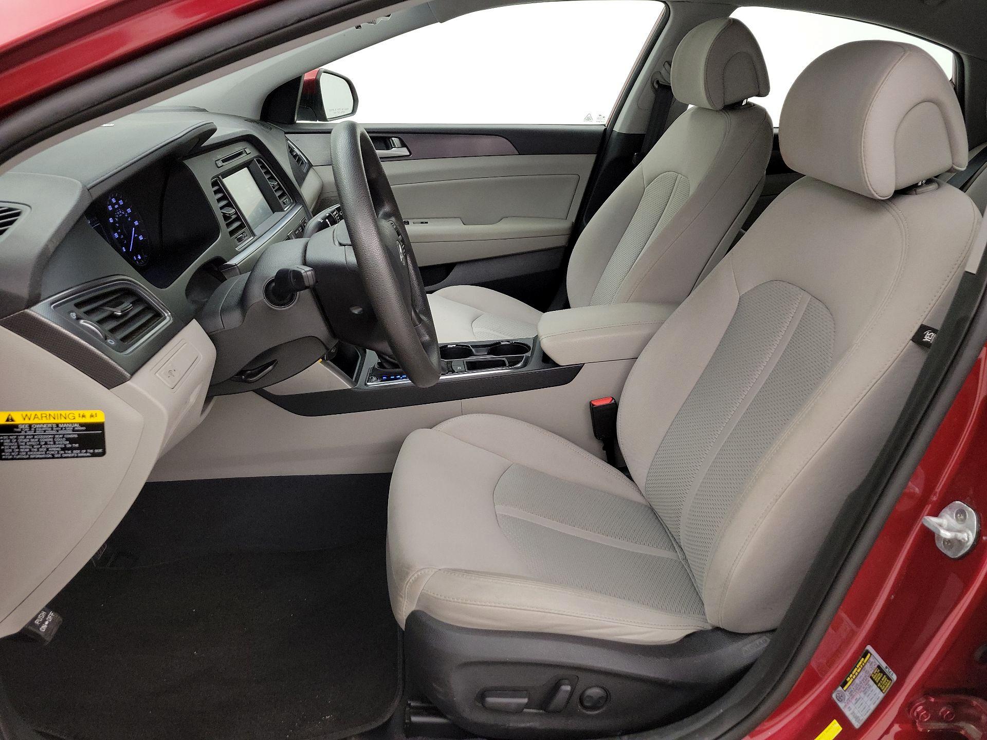 Thumbnail: 2016 Hyundai Sonata - 11