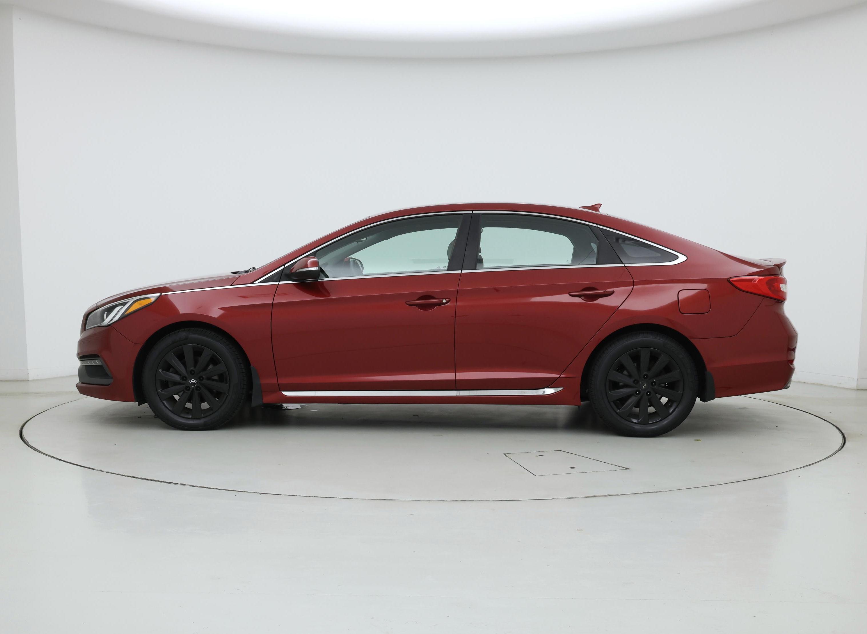Thumbnail: 2016 Hyundai Sonata - 3