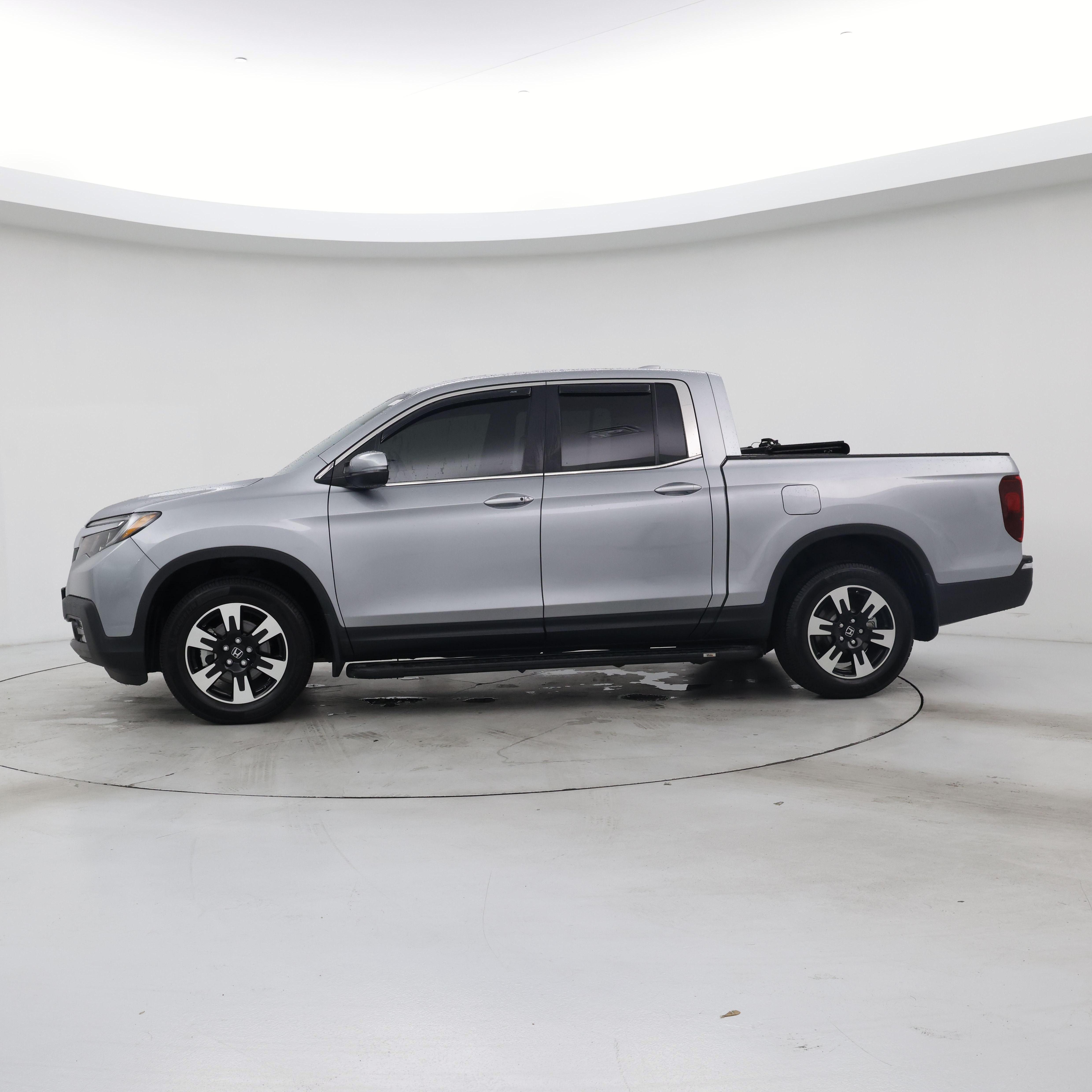Thumbnail: 2020 Honda Ridgeline - 3