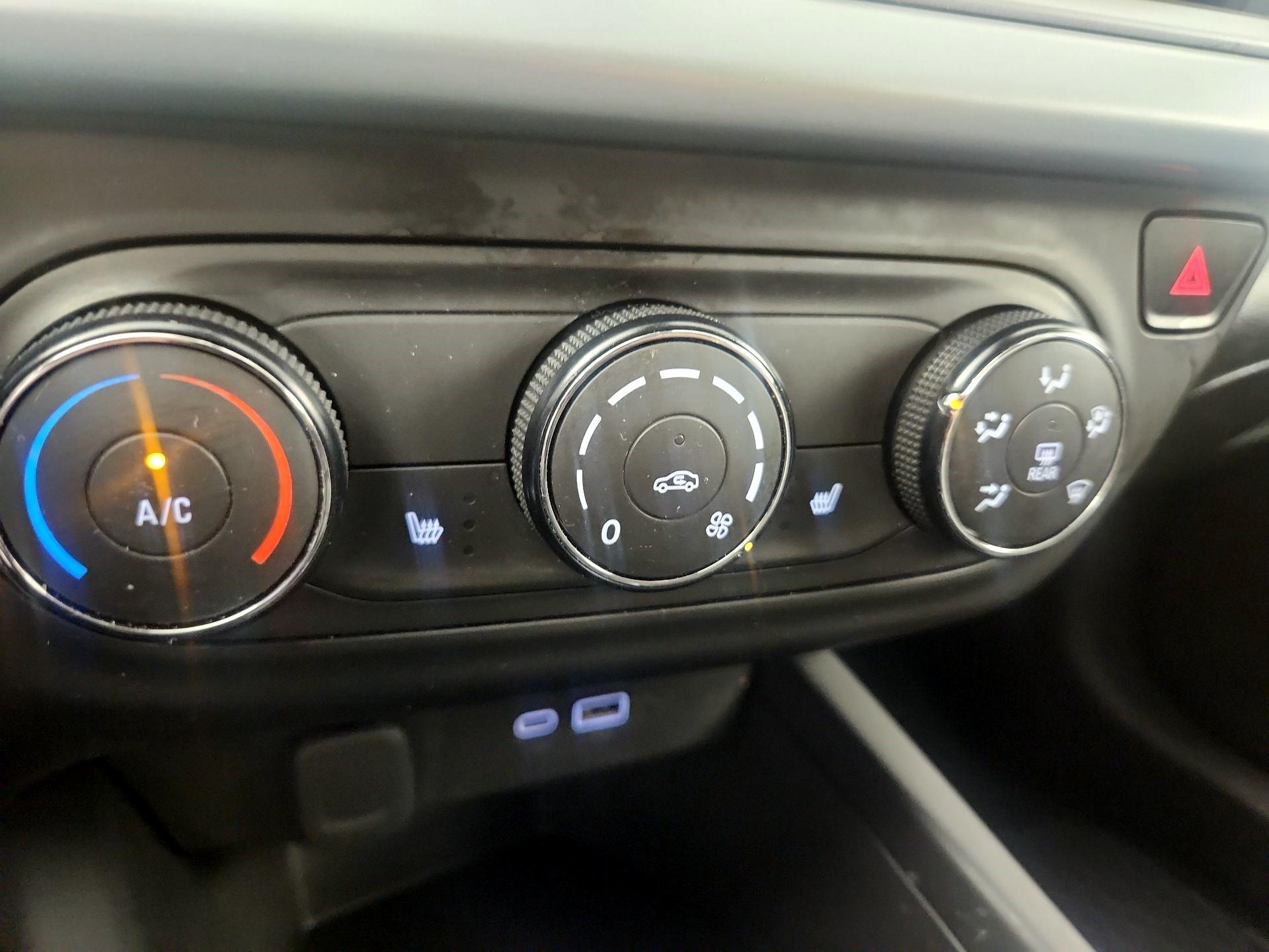 Thumbnail: 2024 Chevrolet Trax - 16