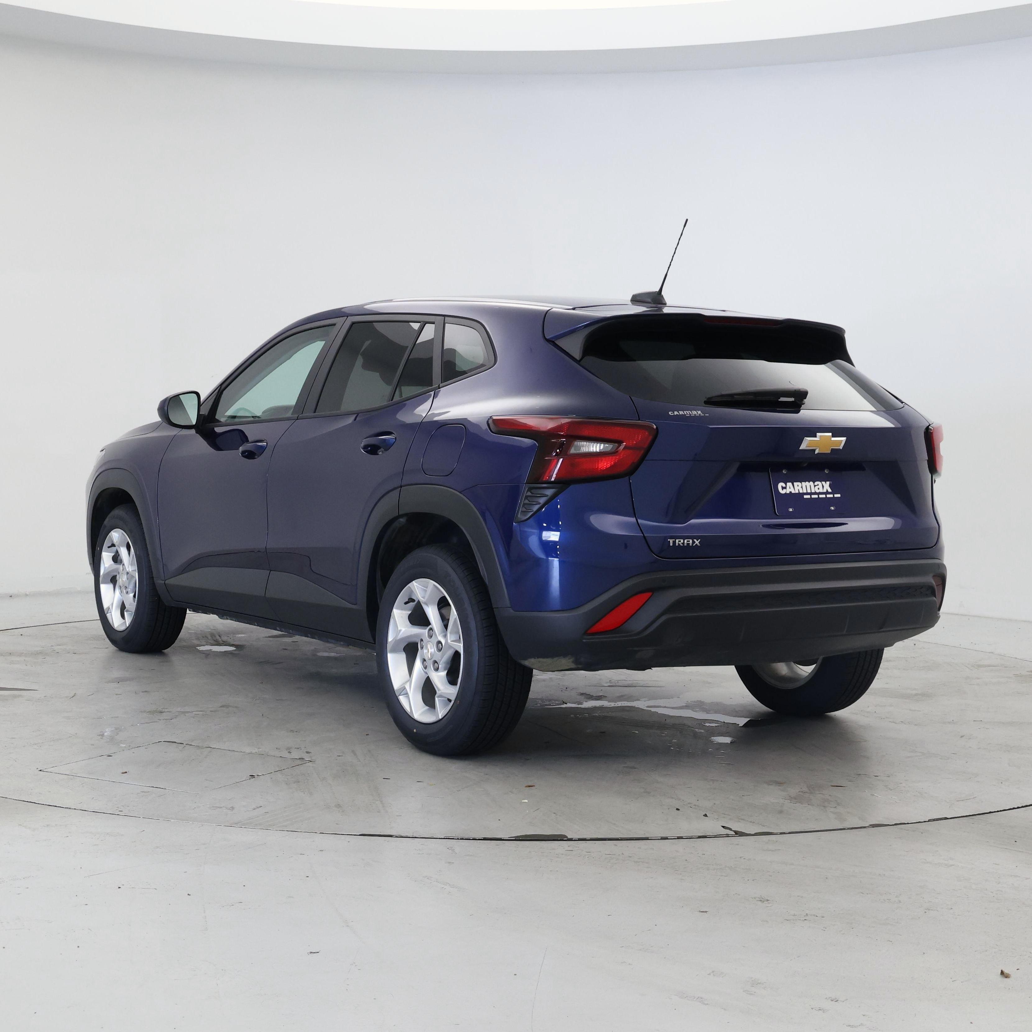Thumbnail: 2024 Chevrolet Trax - 2