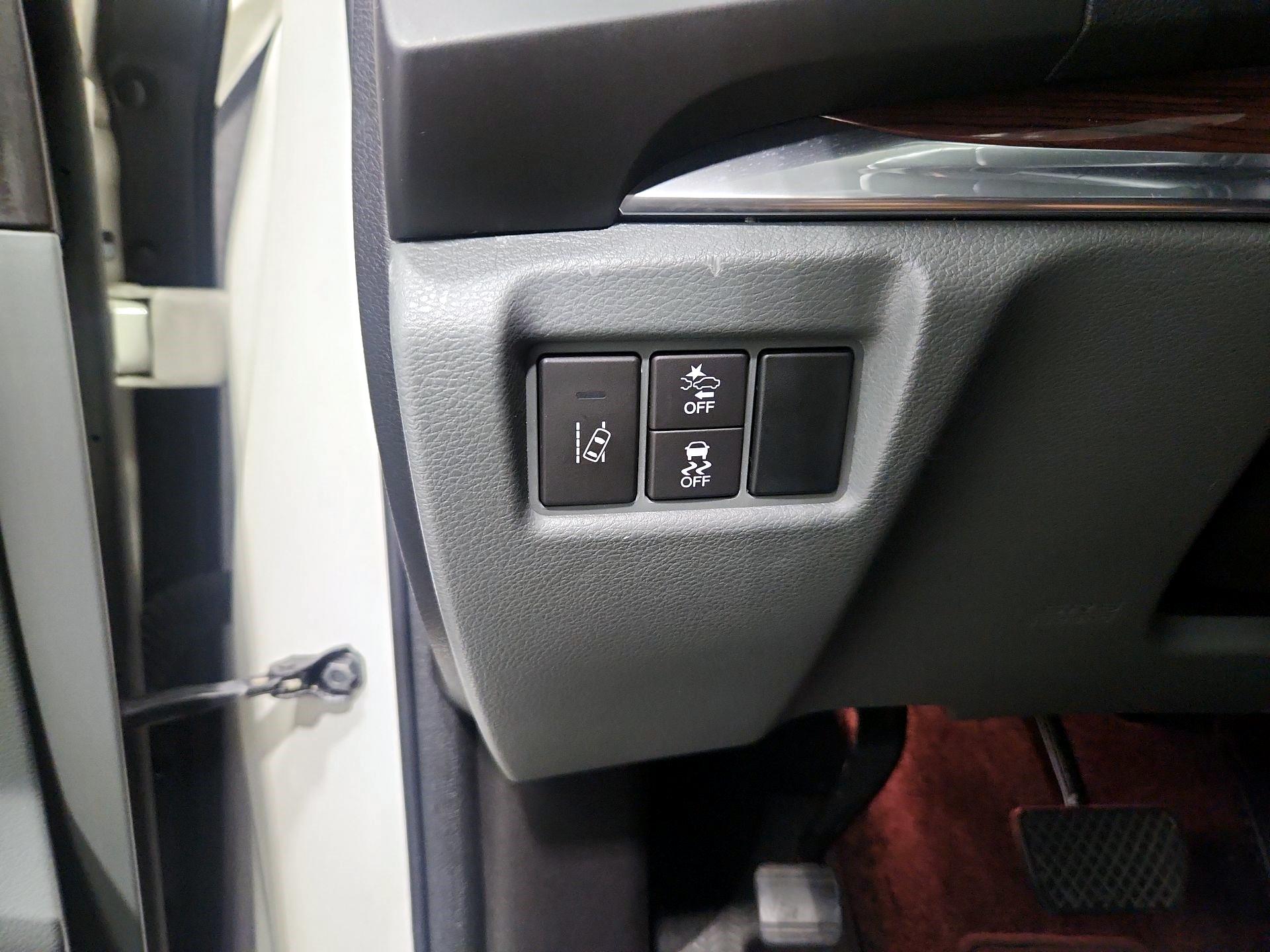 Thumbnail: 2016 Acura MDX - 13