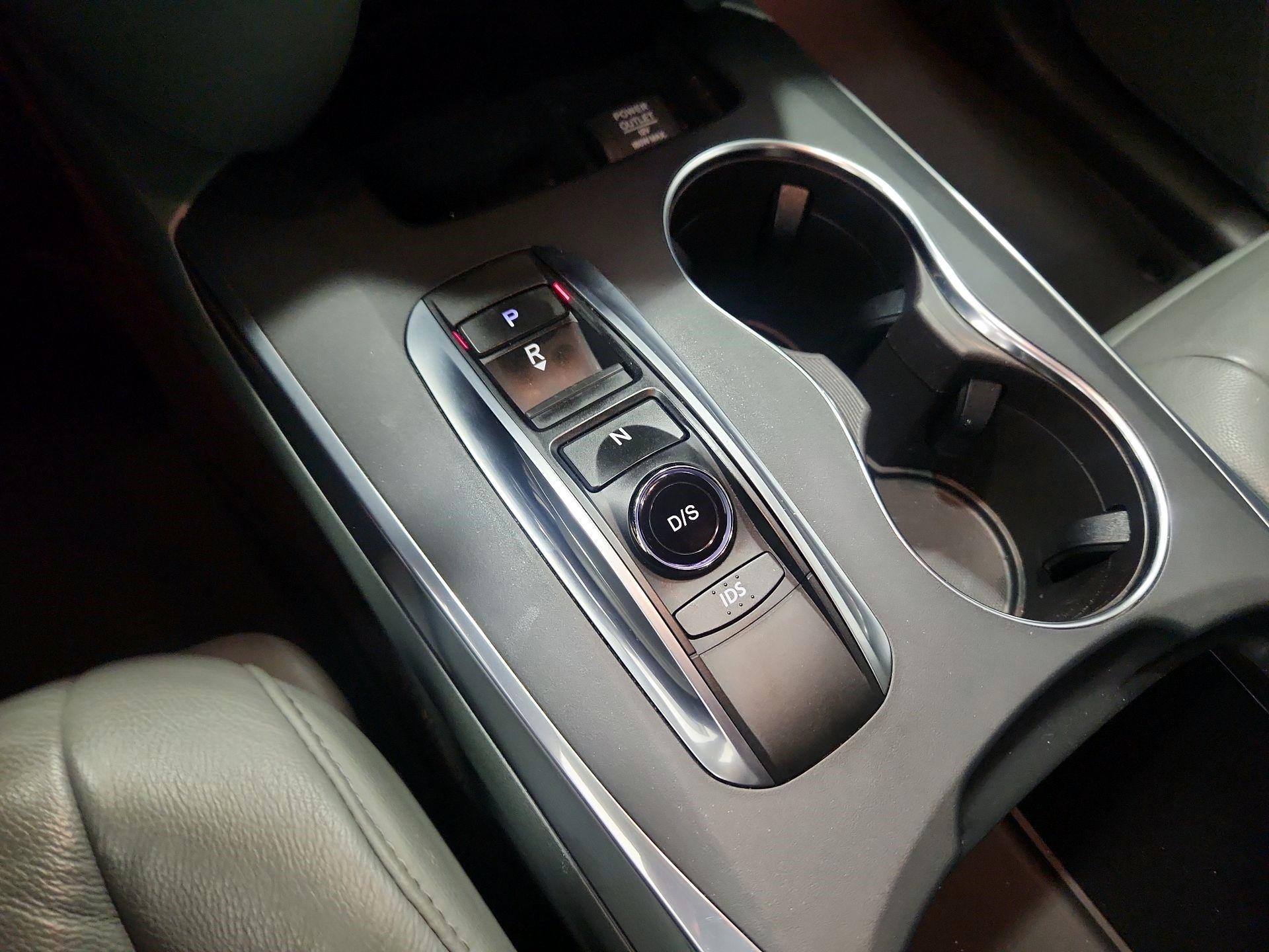 Thumbnail: 2016 Acura MDX - 18