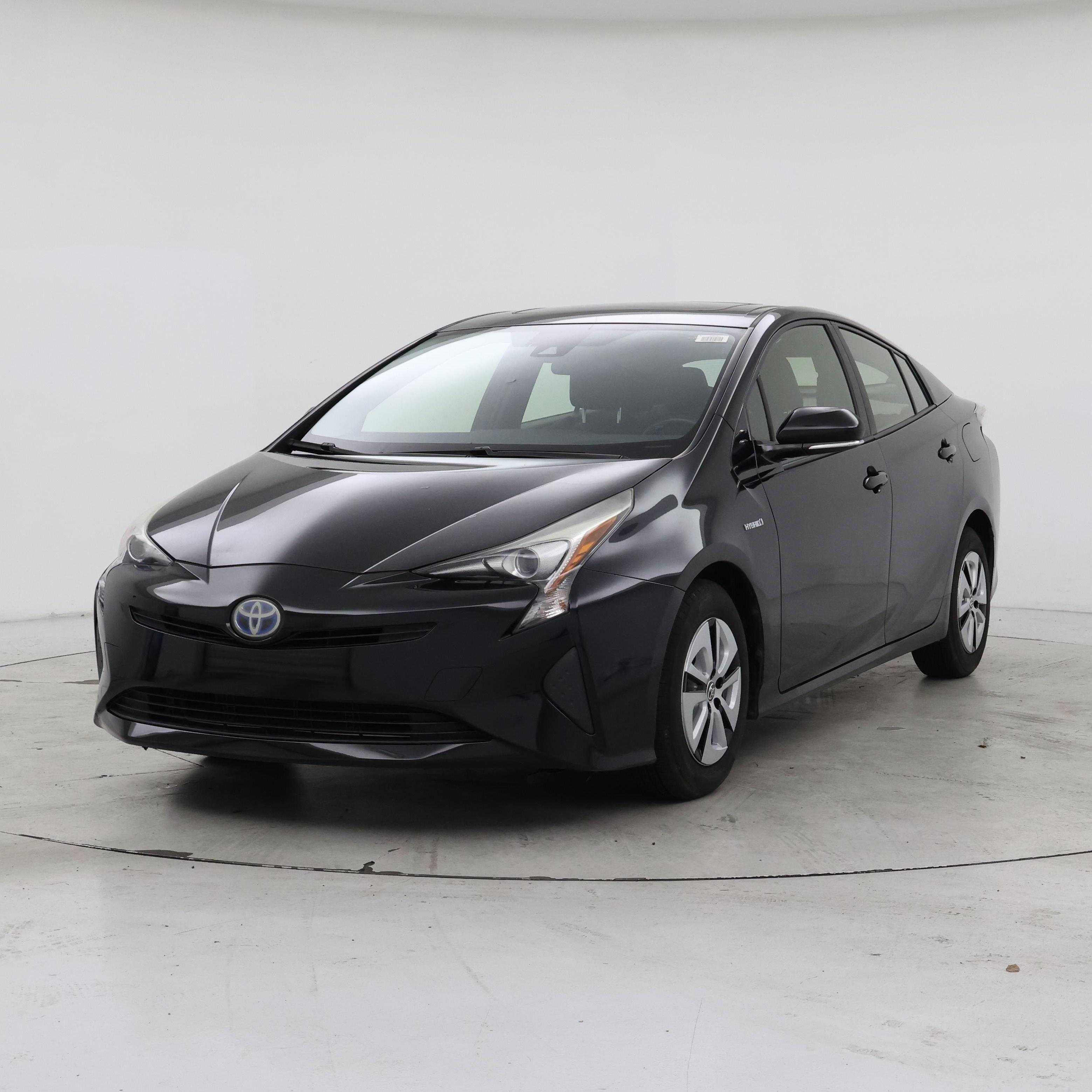 Thumbnail: 2016 Toyota Prius - 4