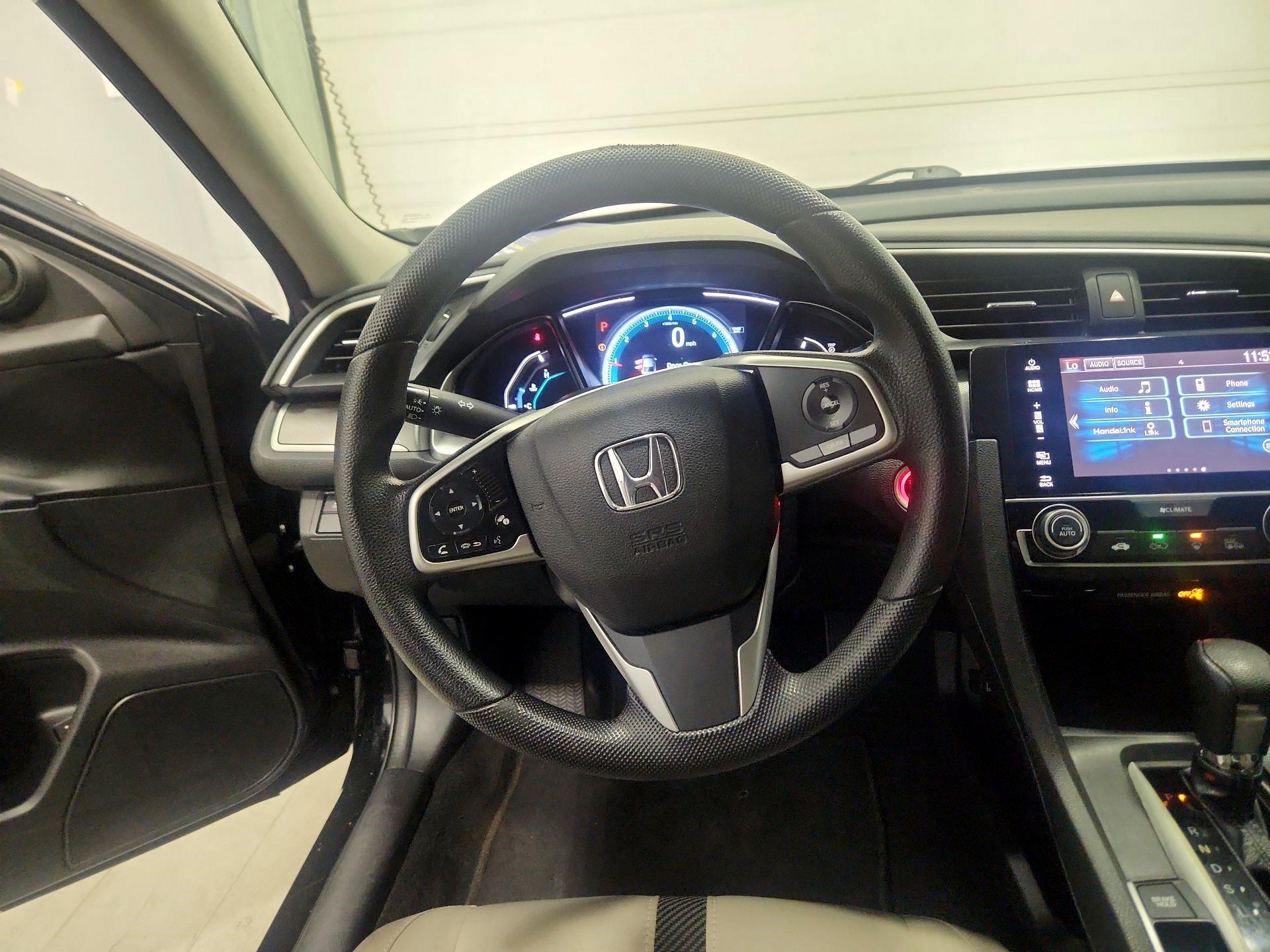 Thumbnail: 2017 Honda Civic - 10