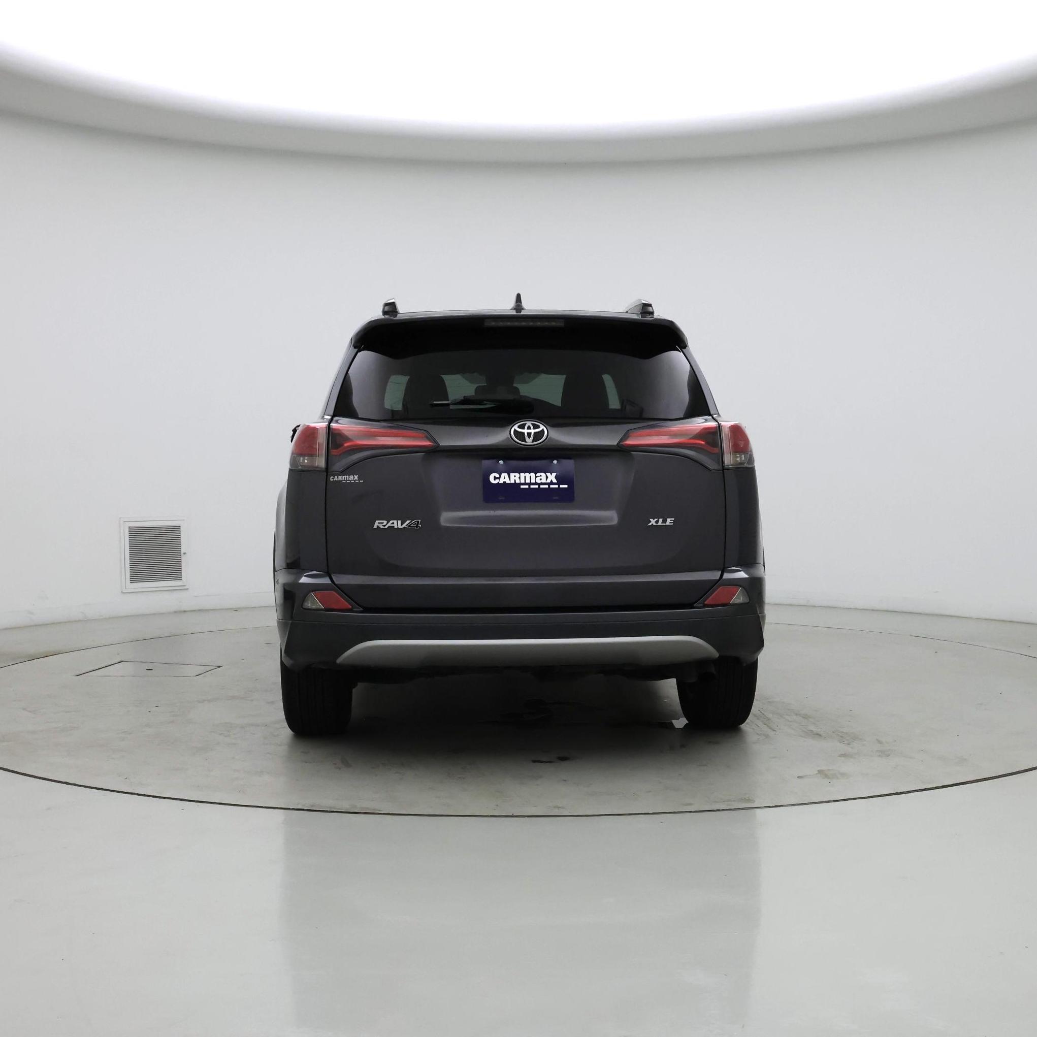 Thumbnail: 2017 Toyota RAV4 - 6