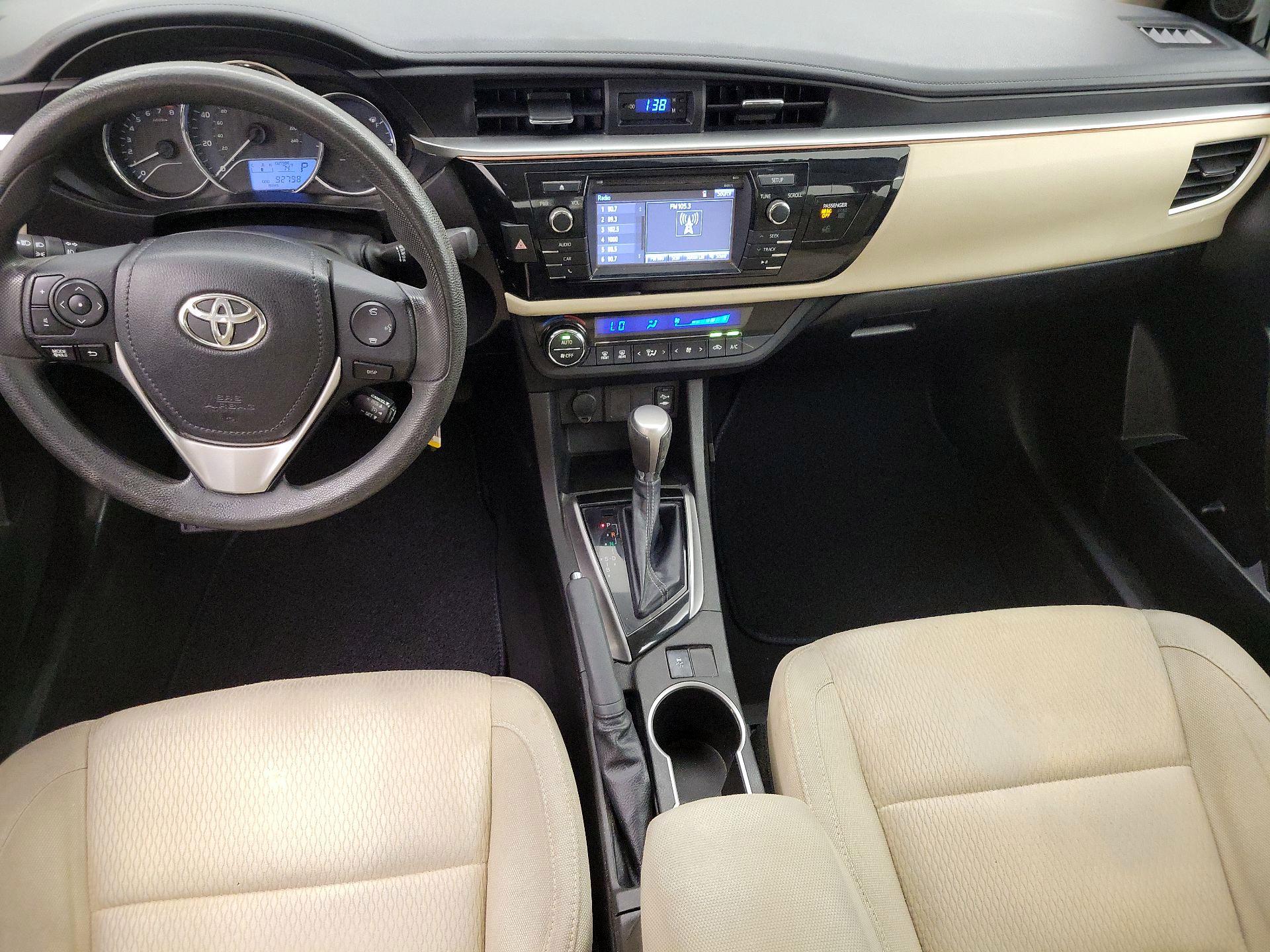 Thumbnail: 2015 Toyota Corolla - 9