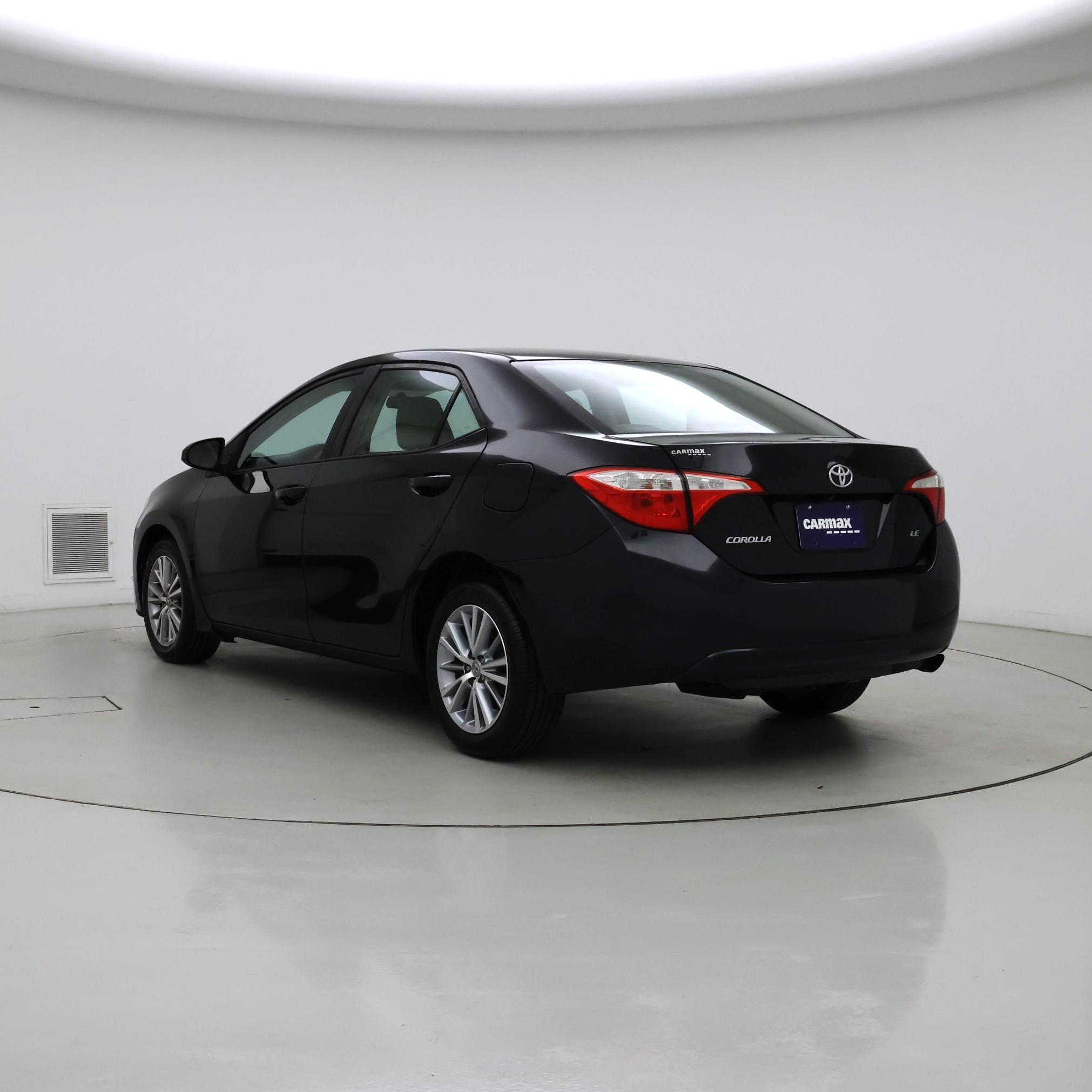 Thumbnail: 2015 Toyota Corolla - 2