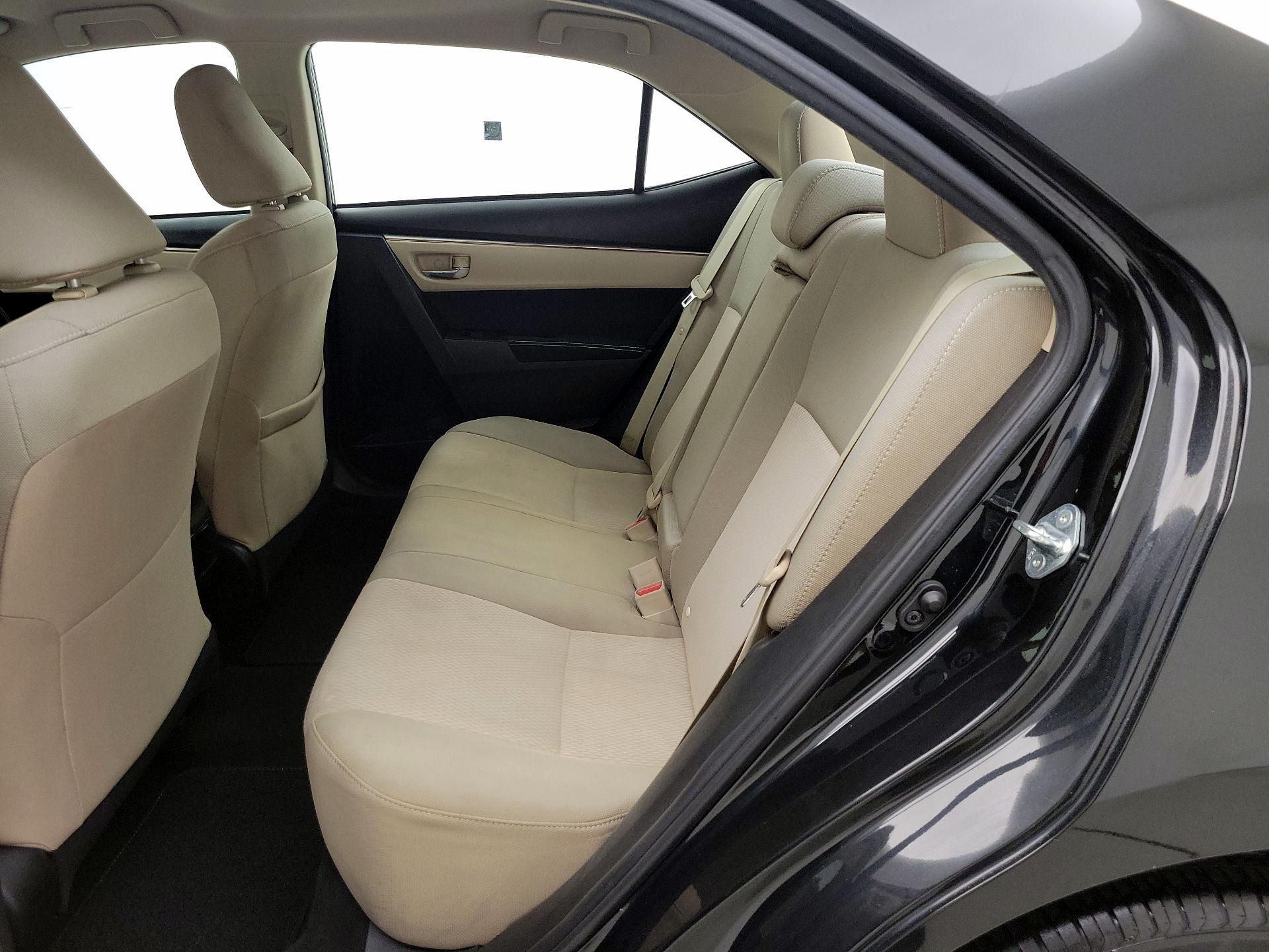 Thumbnail: 2015 Toyota Corolla - 19