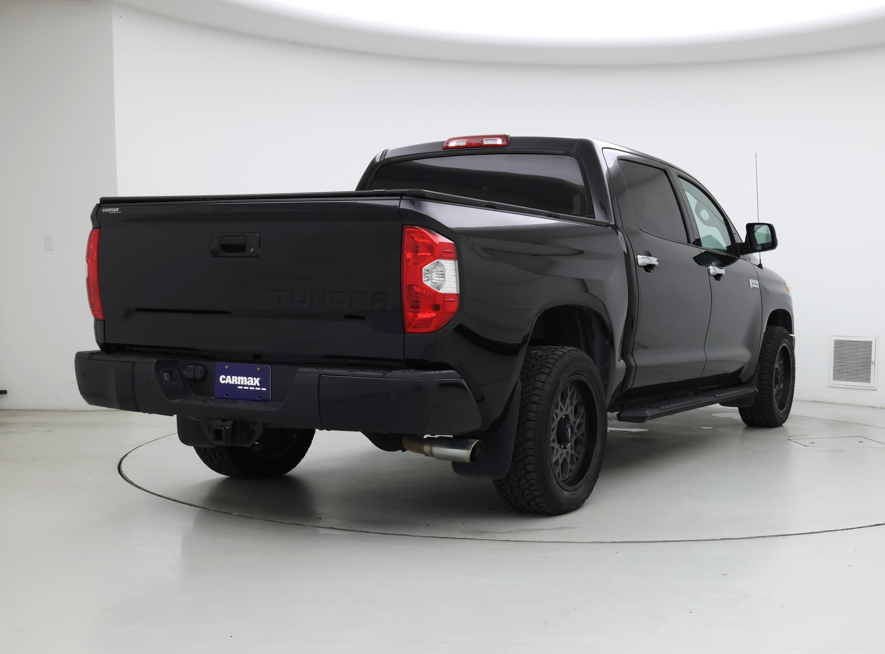 Thumbnail: 2019 Toyota Tundra - 8