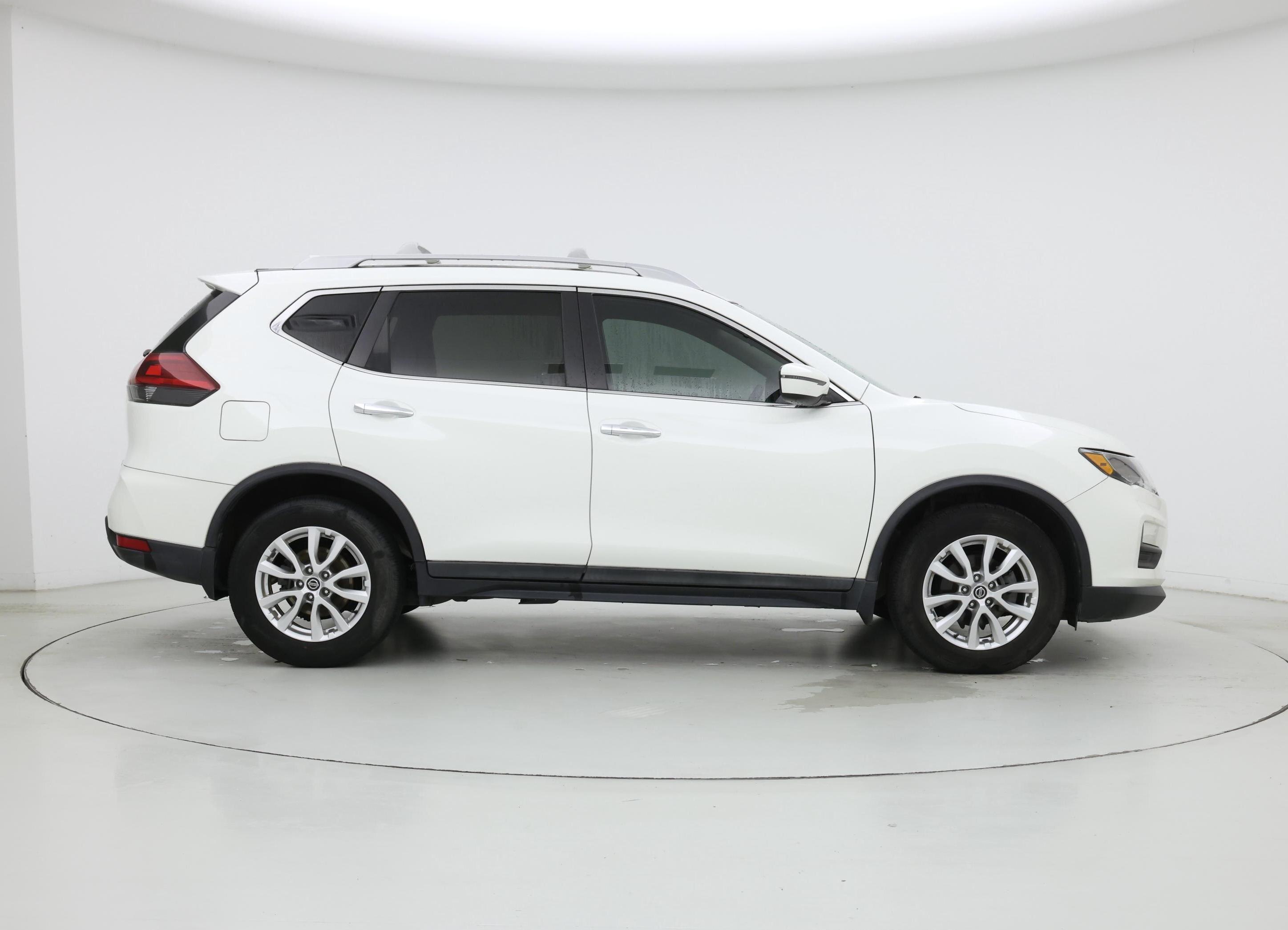 Thumbnail: 2020 Nissan Rogue - 7