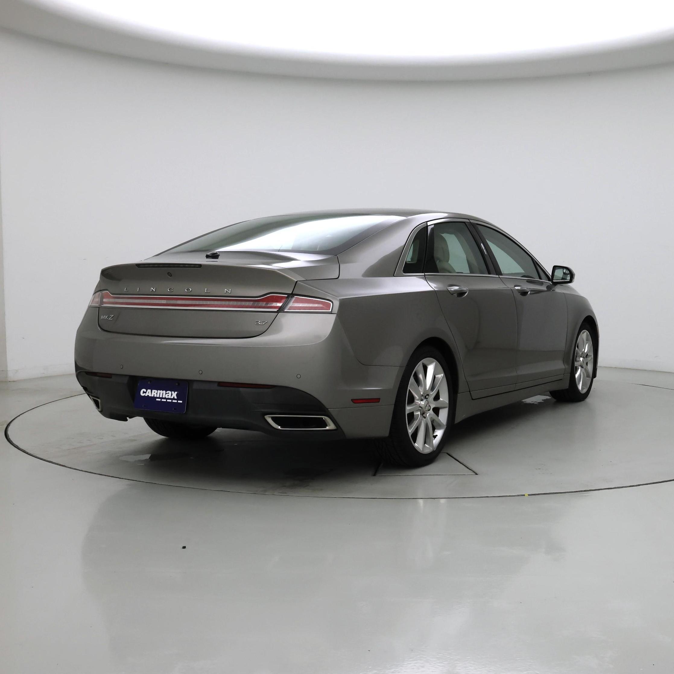 Thumbnail: 2015 Lincoln MKZ - 8