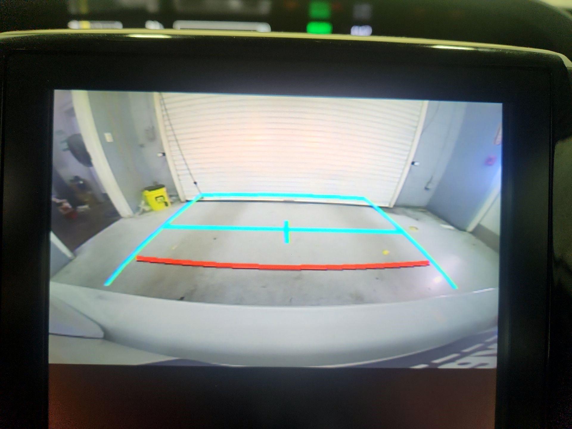 Thumbnail: 2019 Toyota Prius - 15