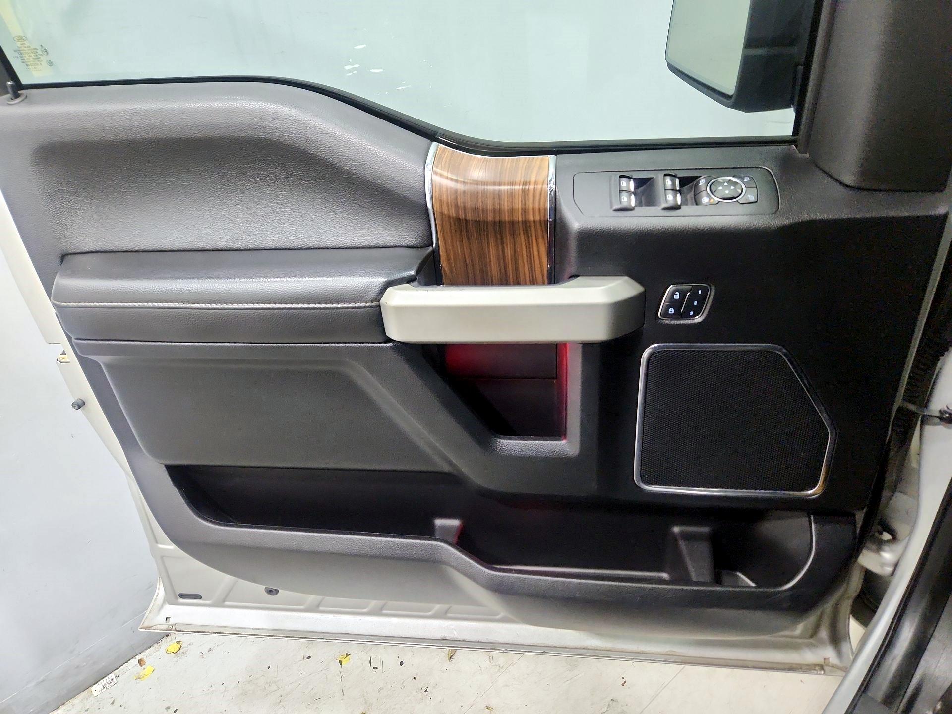 Thumbnail: 2016 Ford F-150 - 12