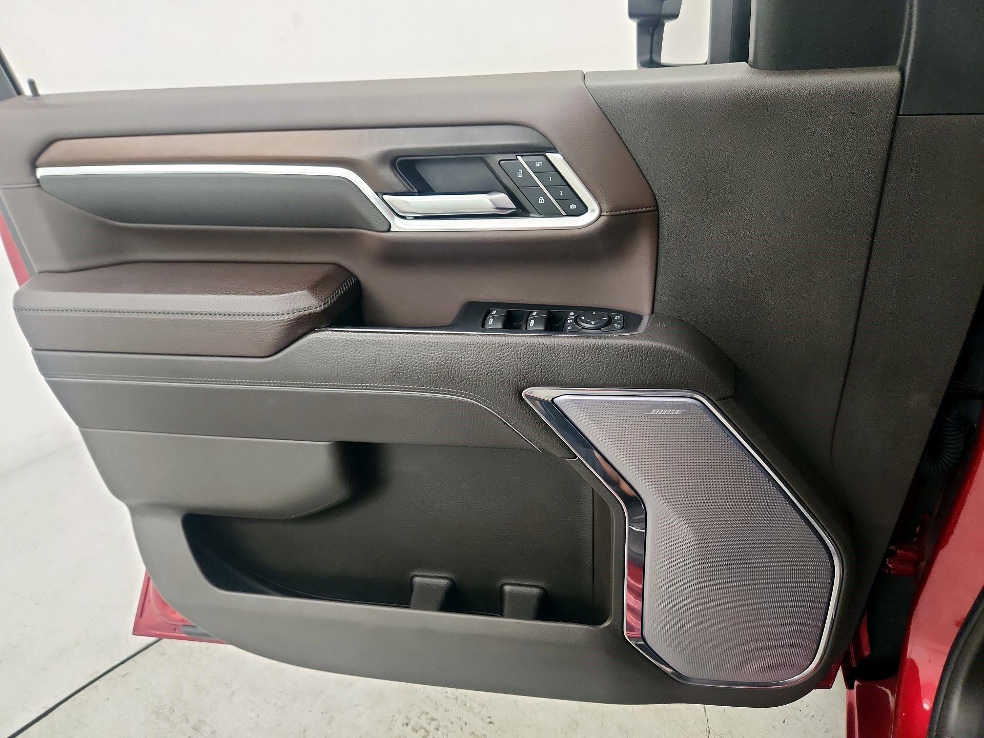 Thumbnail: 2024 GMC Sierra 2500 - 12