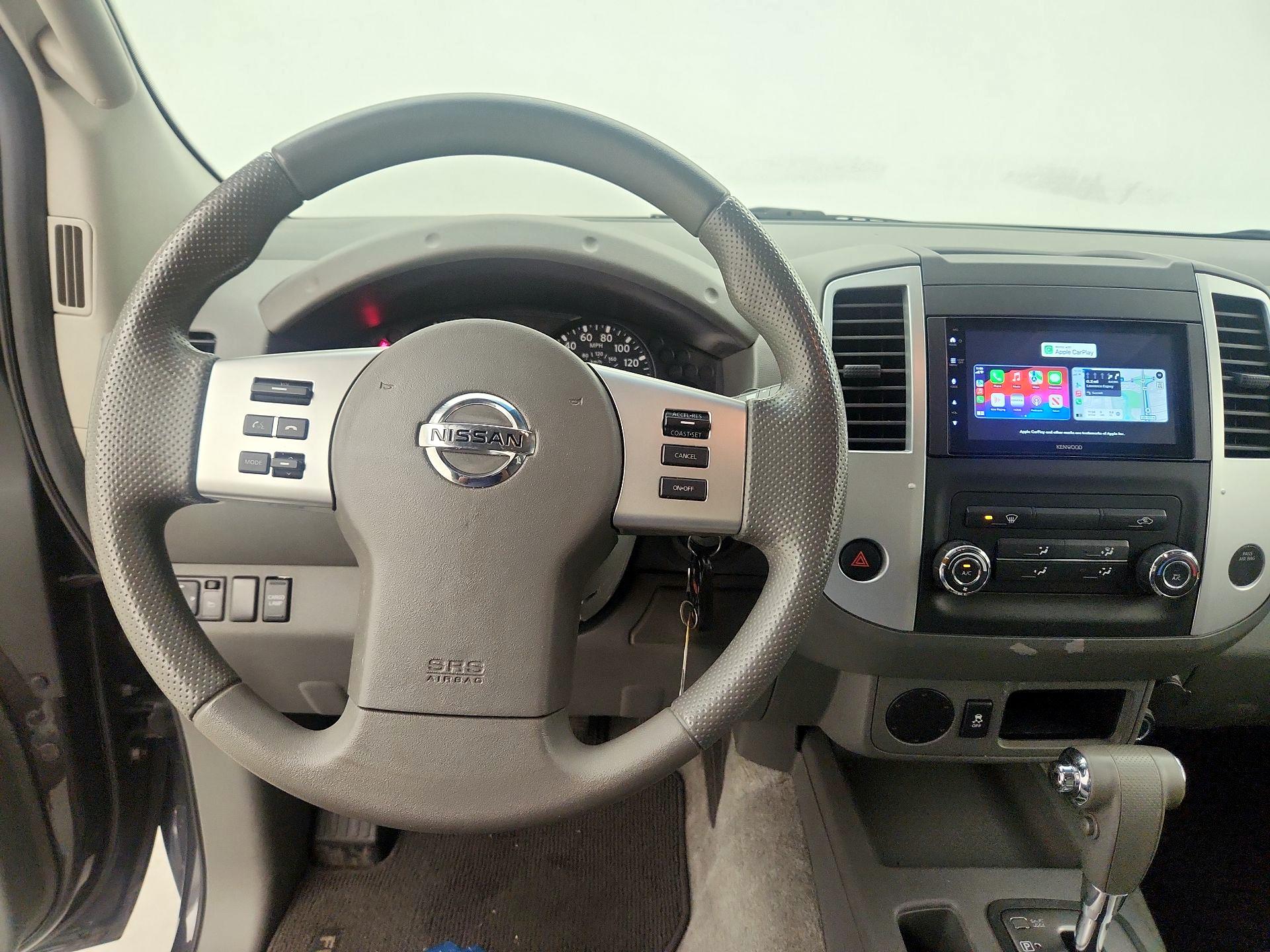 Thumbnail: 2015 Nissan Frontier - 9