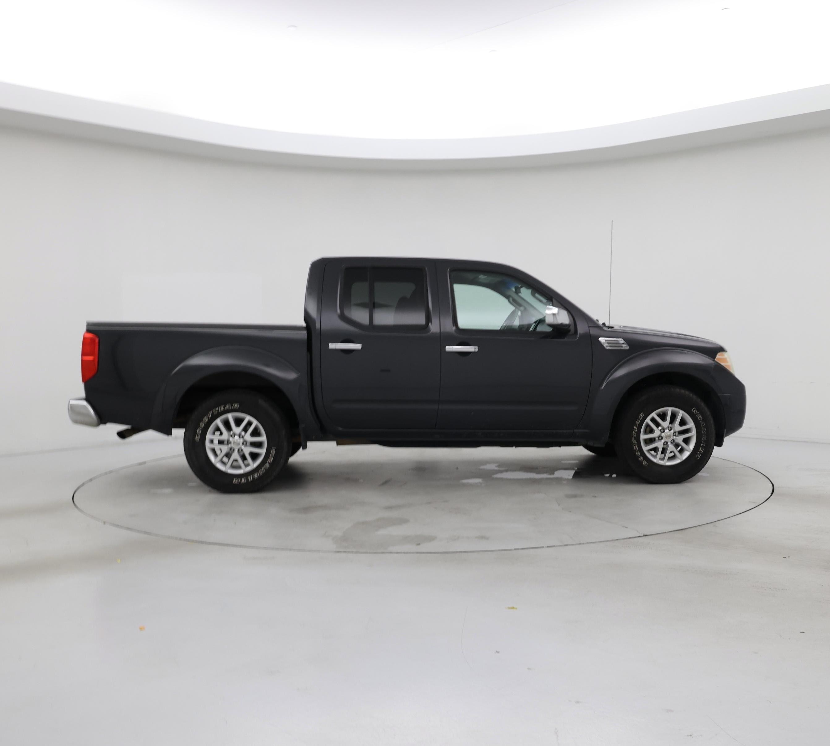 Thumbnail: 2015 Nissan Frontier - 7