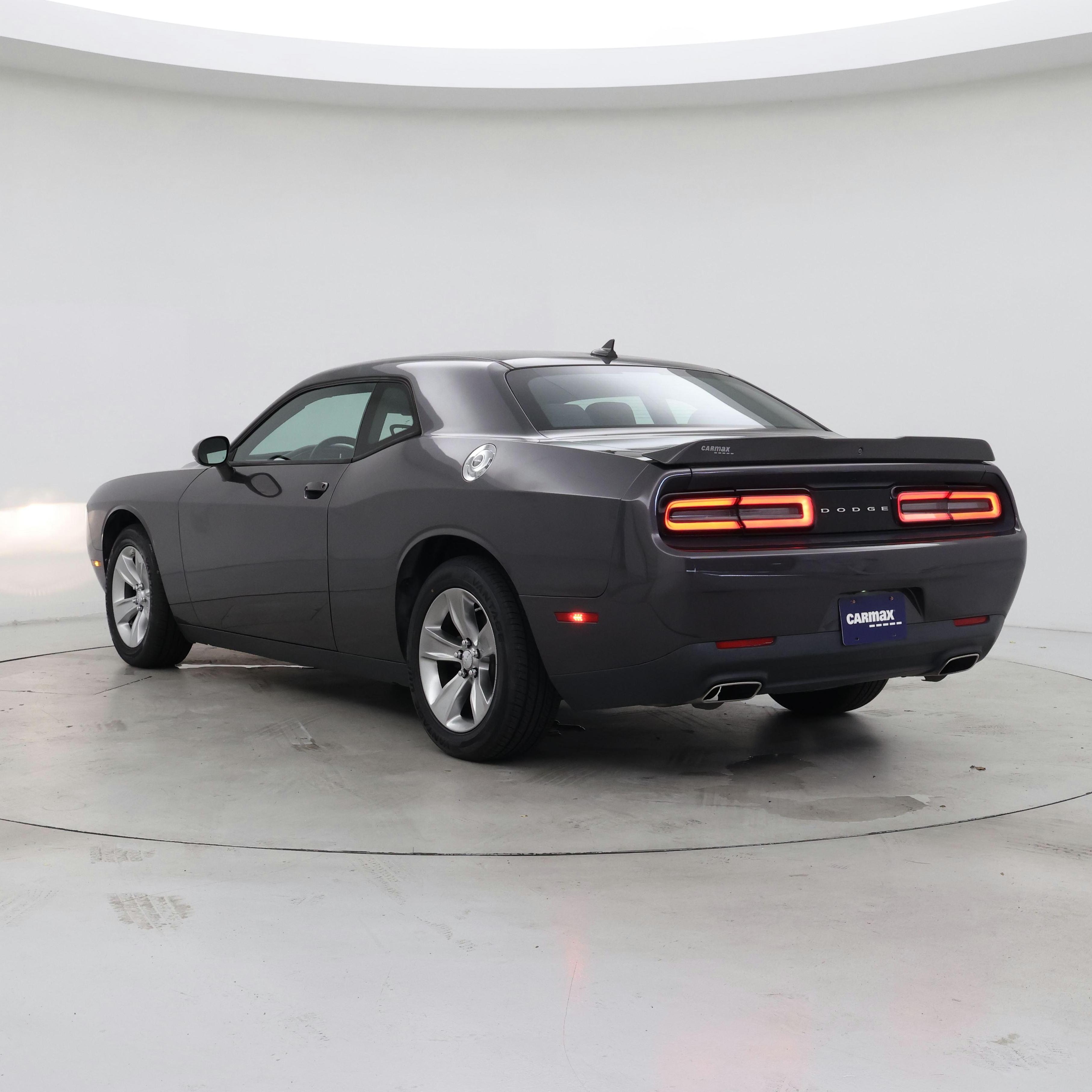 Thumbnail: 2019 Dodge Challenger - 2