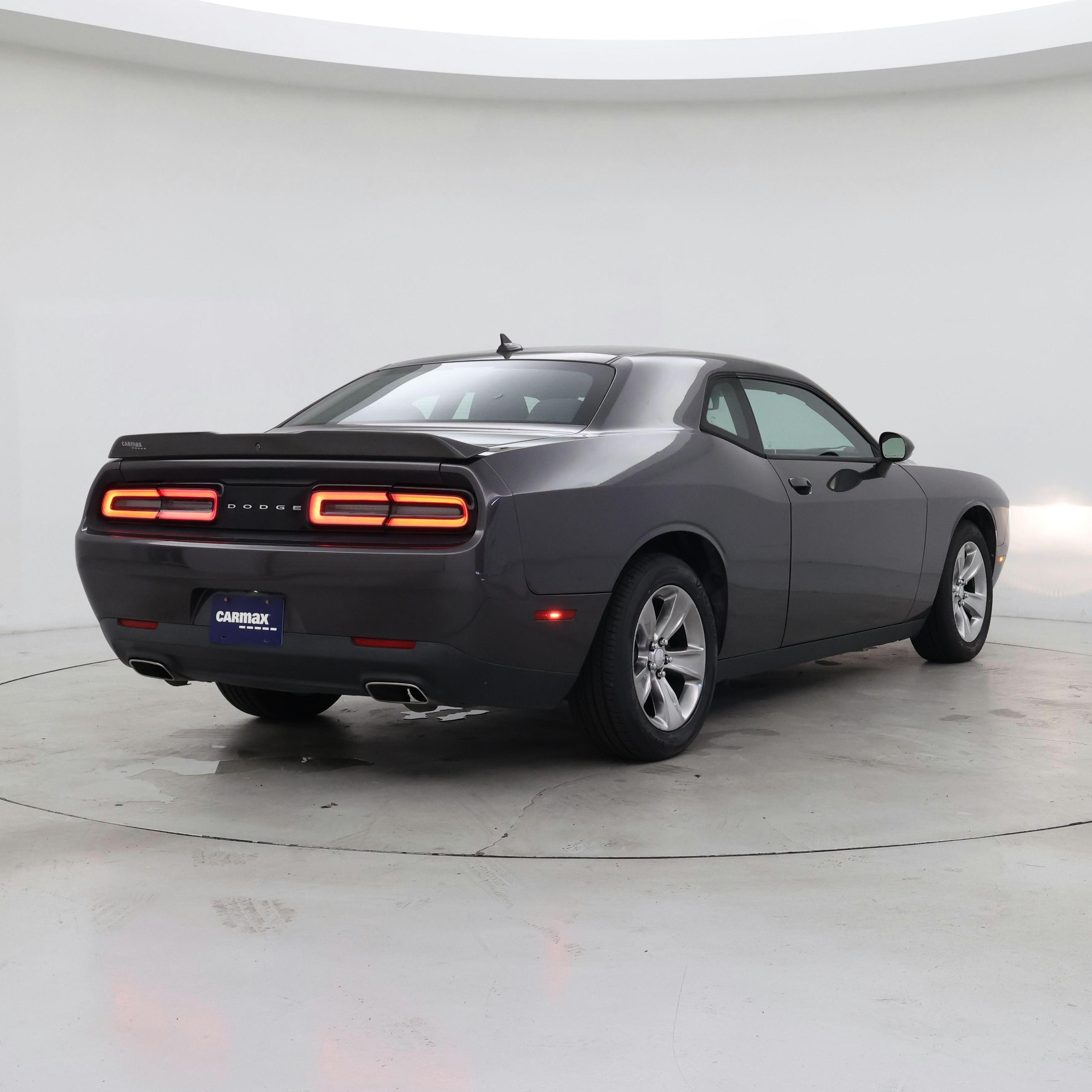 Thumbnail: 2019 Dodge Challenger - 8